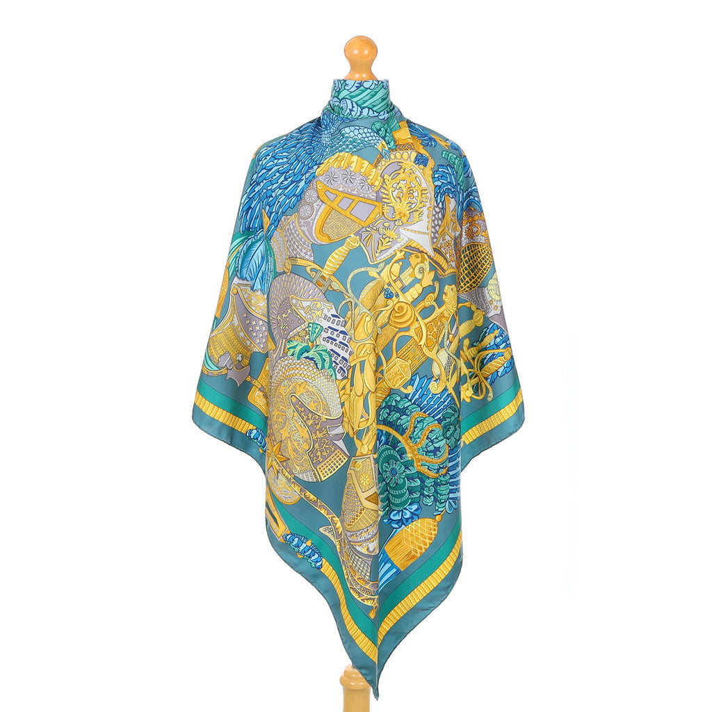 Hermès Armets en Panache Silk Scarf Quite Rare