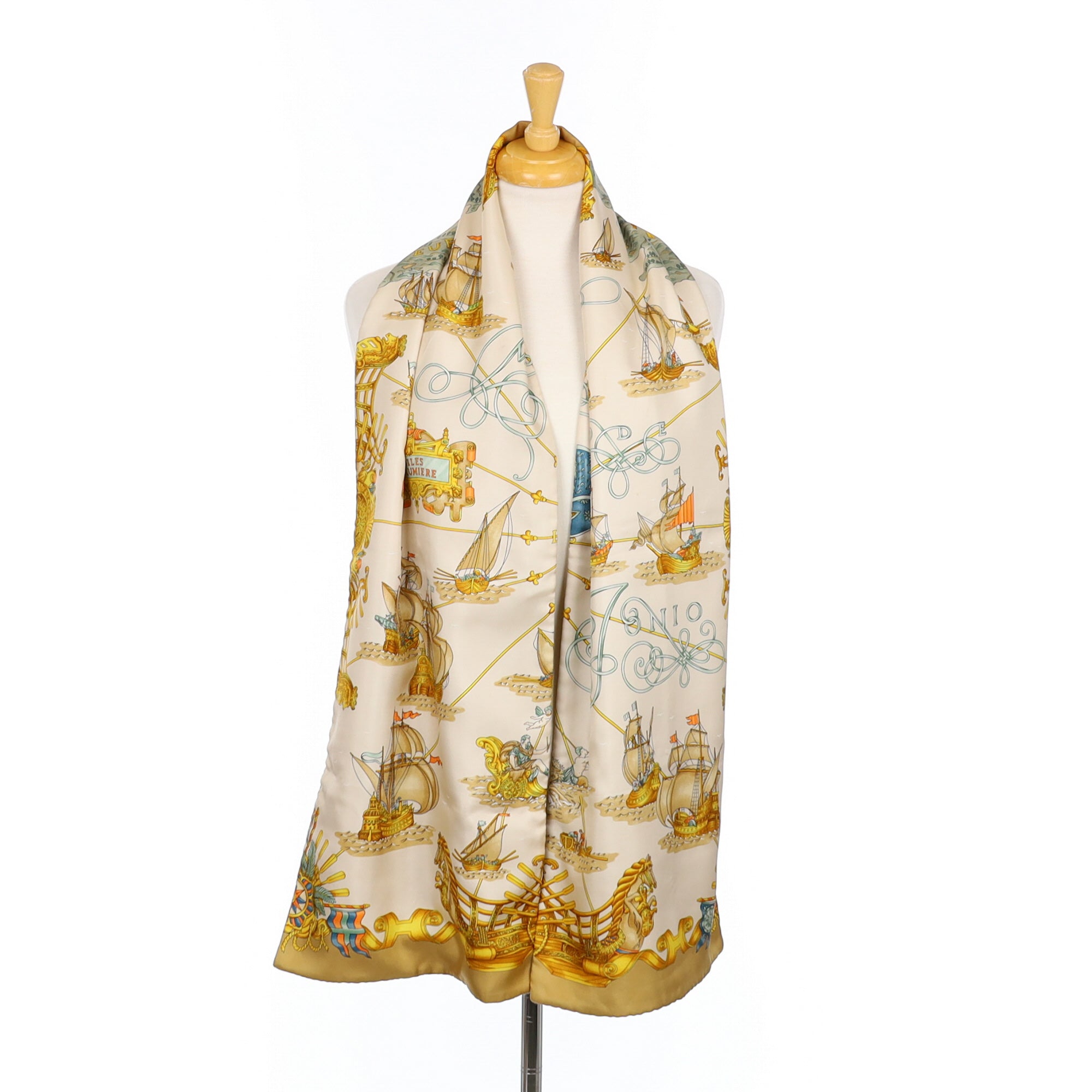 Hermès Voiles de Lumiere Boxed Silk Scarf