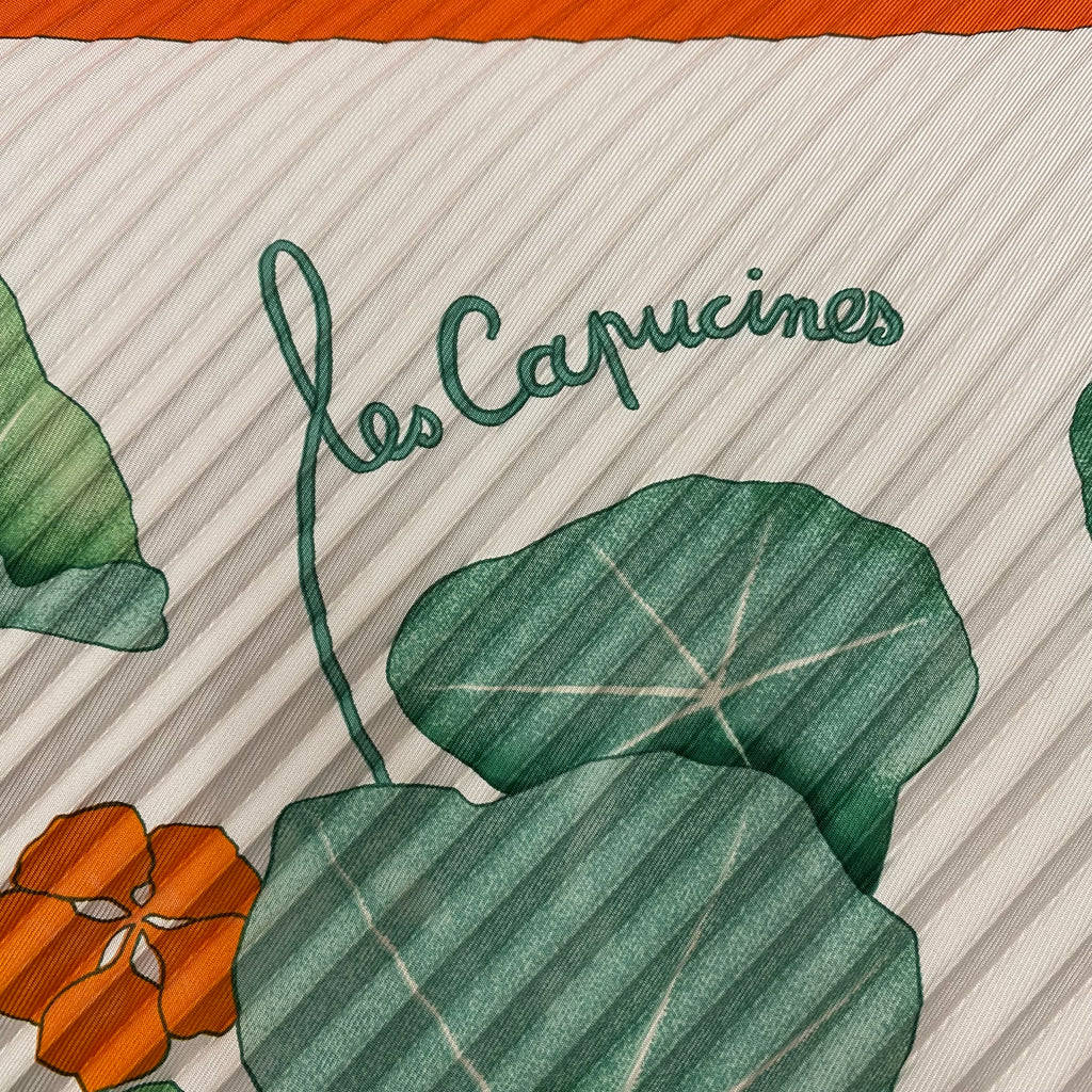 Pristine Hermès Les Capucines Silk Plisse Scarf
