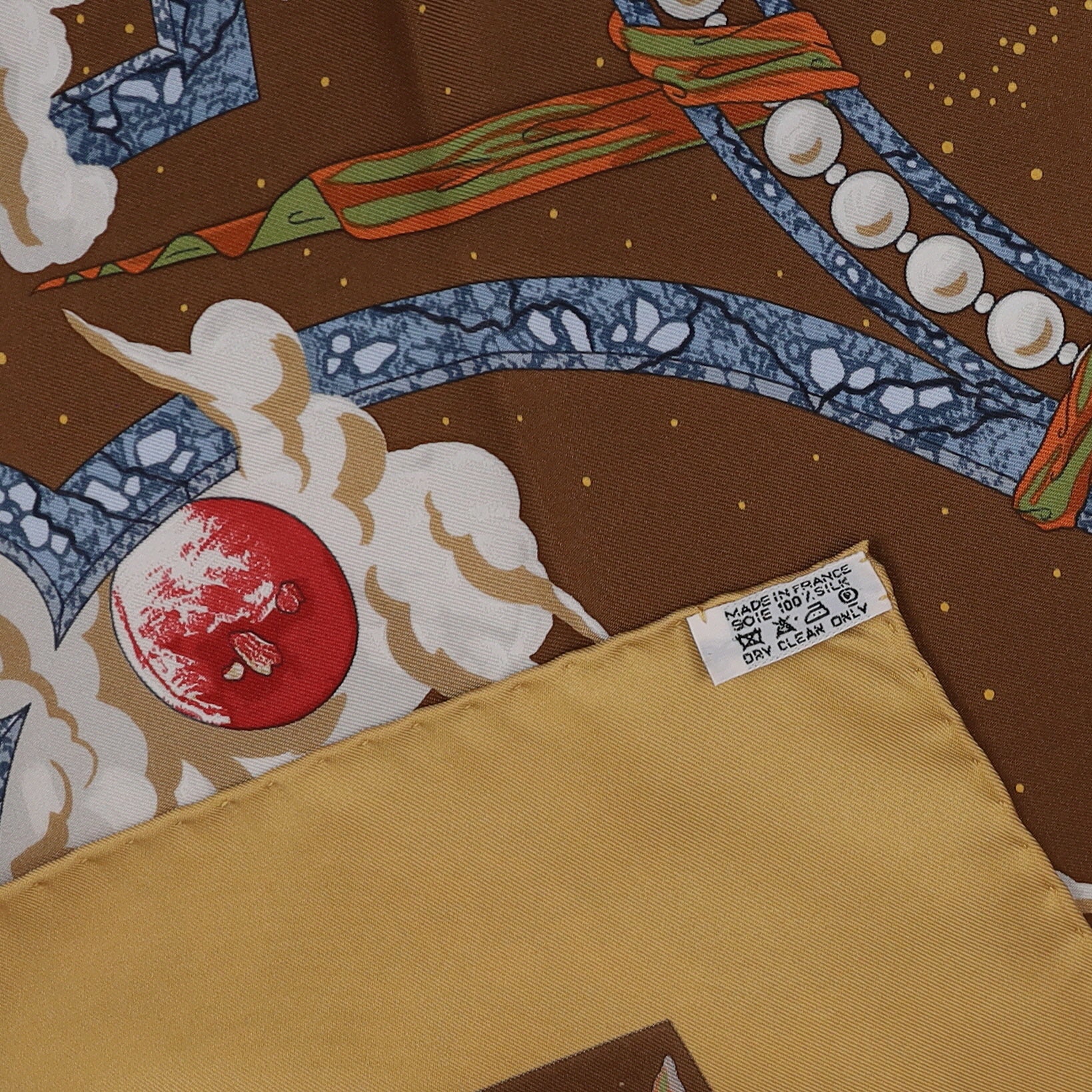 Brand New Boxed Hermès Cavaliers des Nuages Silk Scarf Quite Rare