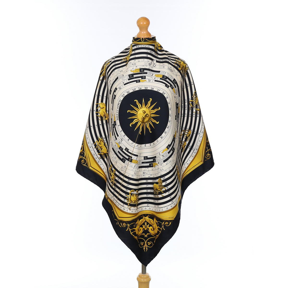 Hermès Dies Et Hore Silk Scarf