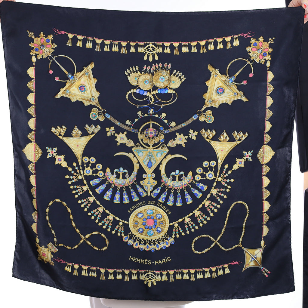 Hermès Parures des Sables Silk Scarf