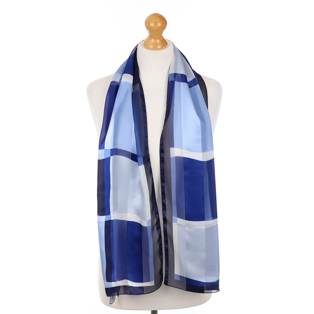 Immaculate Italian Frangi Silk Scarf