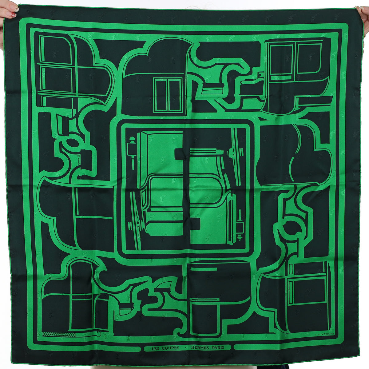 Brand New Boxed Hermès Les Coupes Tatouage 70 Silk Scarf
