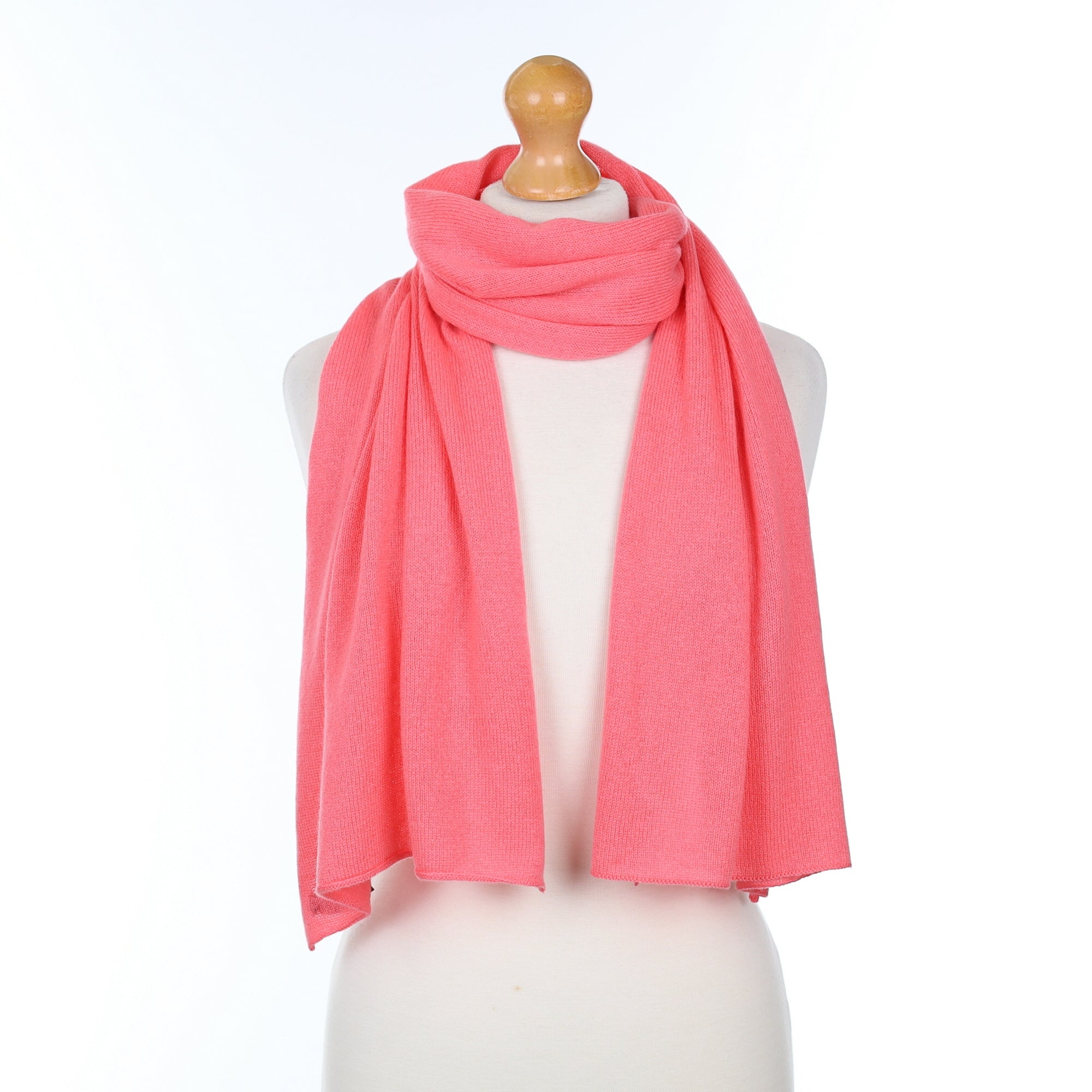 Brand New Scottish Watermelon Pink Cashmere Knitted Scarf
