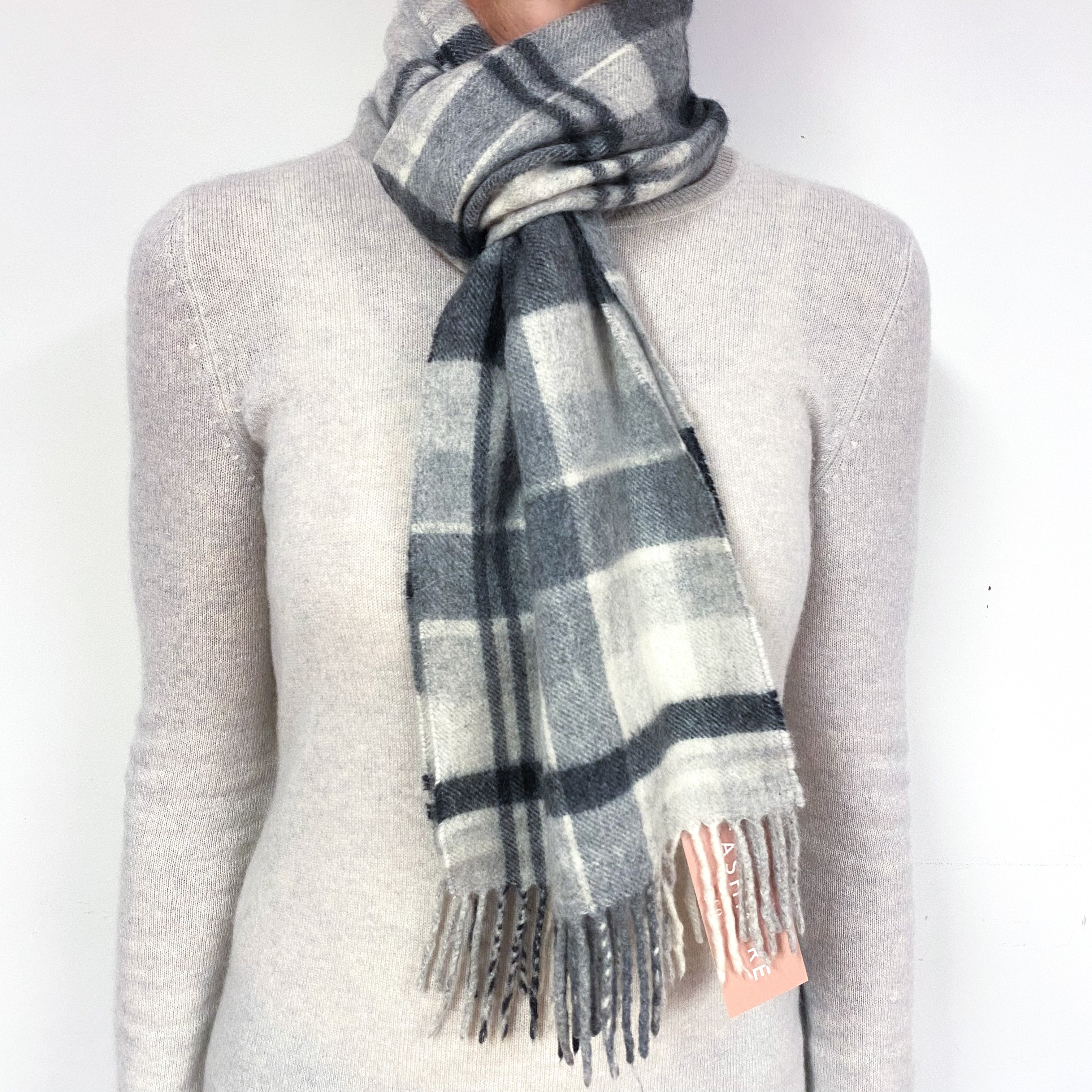 Grey Tartan Cashmere Fringed Woven Scarf