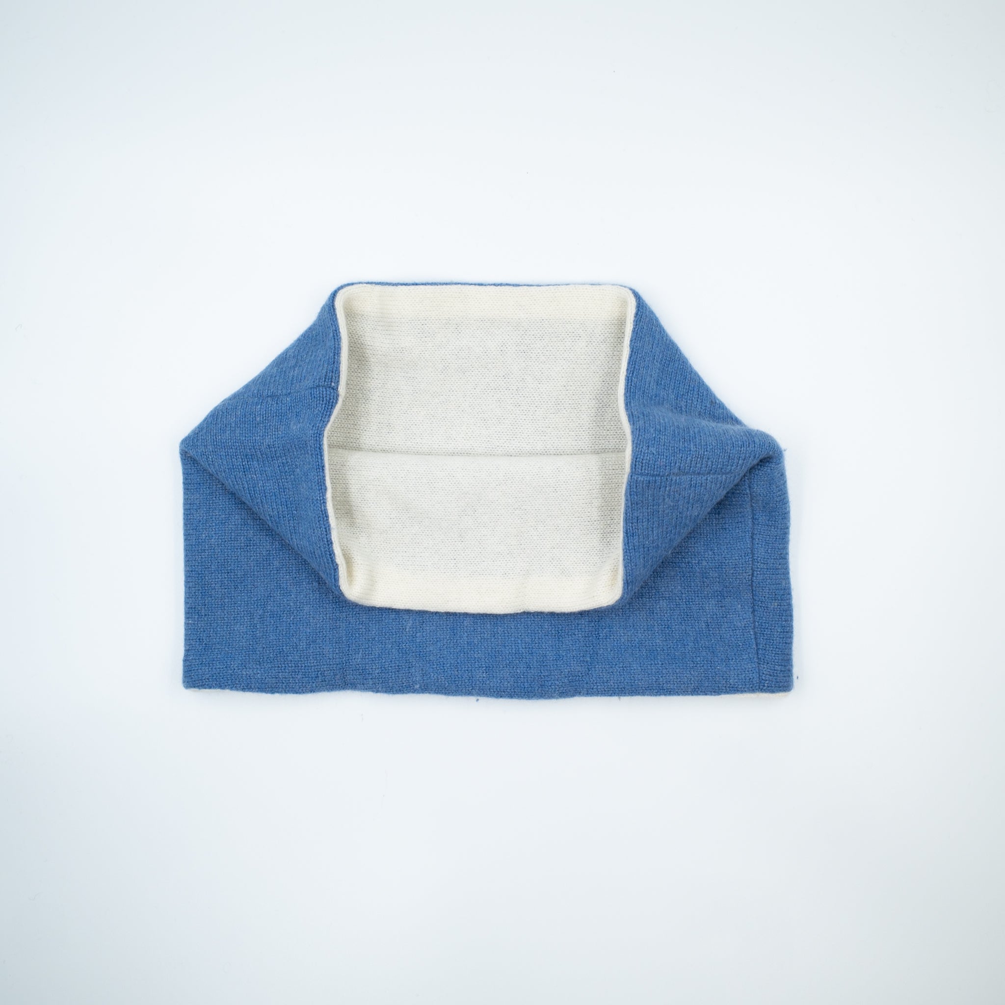 Men’s Sky Blue and Ivory Neck Warmer