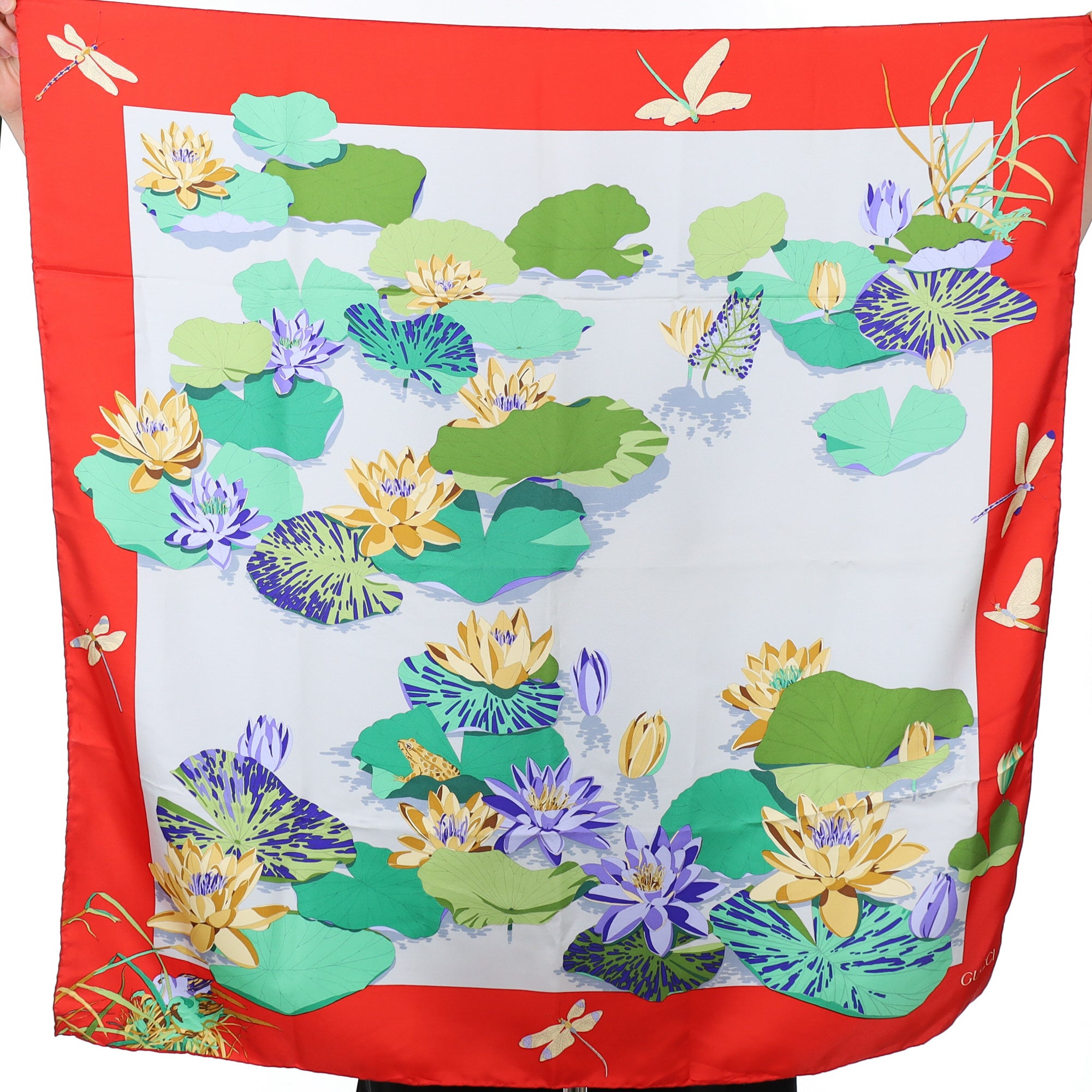 Brand New Gucci Lilly Pond Design Vintage Silk Scarf