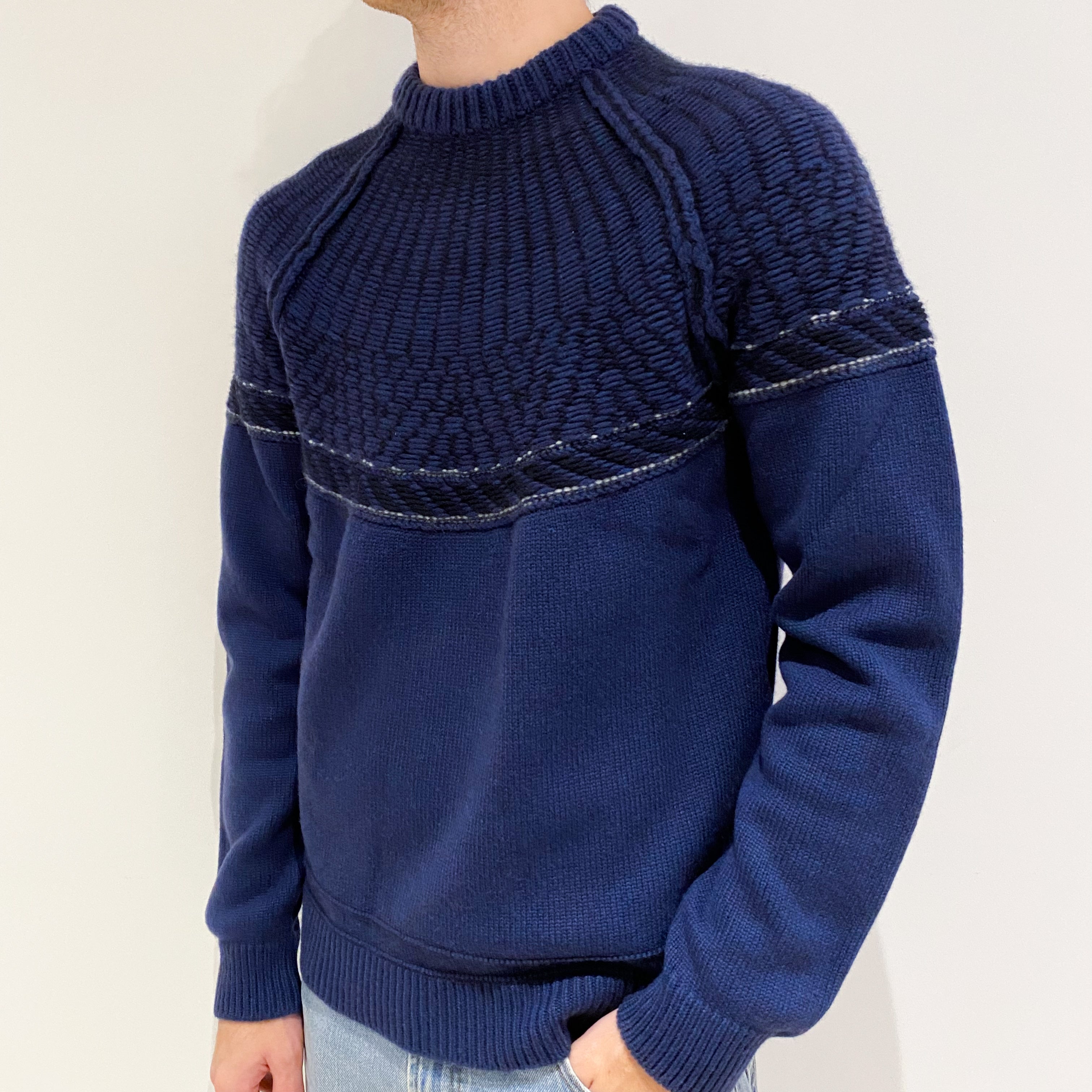 Men’s Brand New Scottish French Navy Chunky Crew Neck Jumper Small