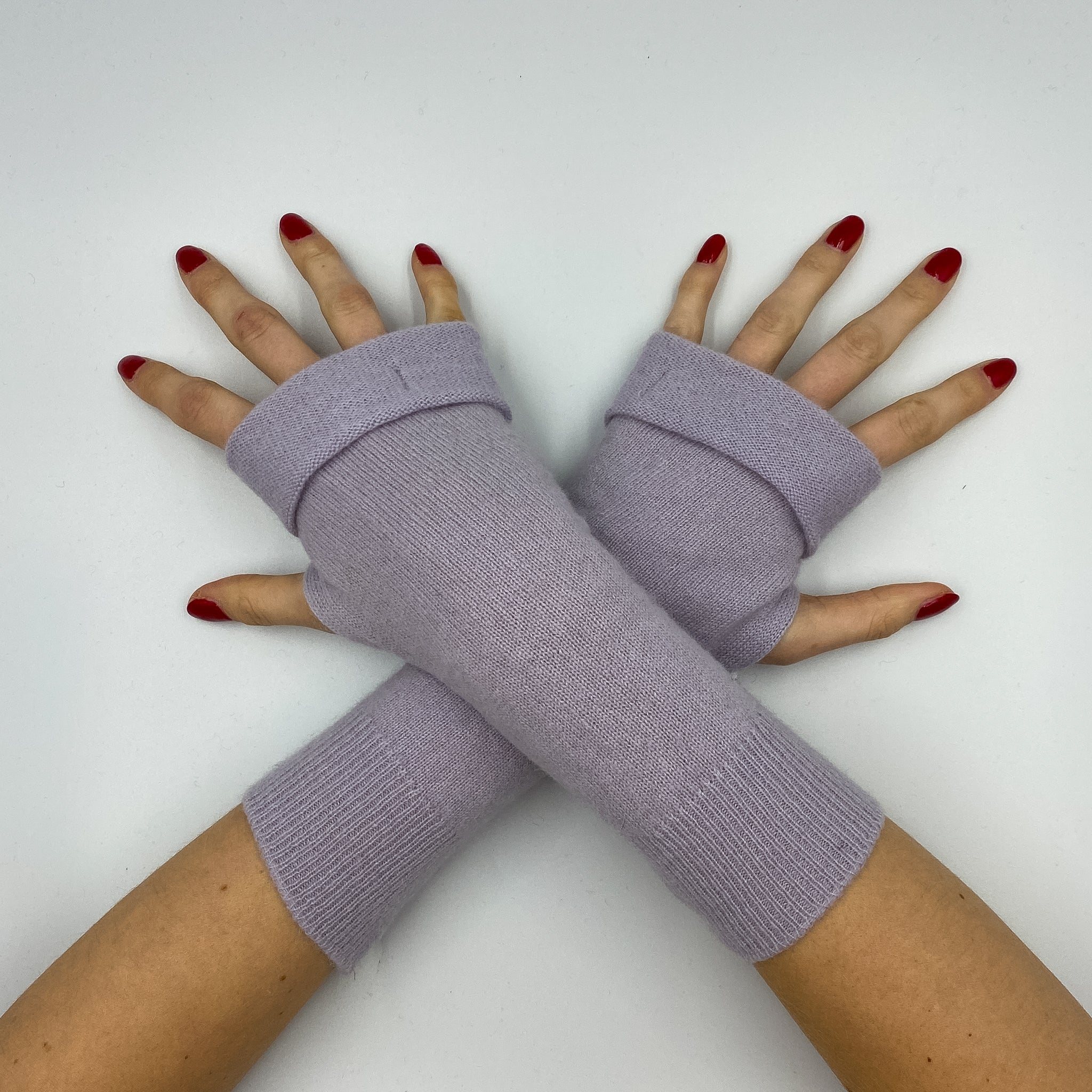 Faded Lilac Fingerless Gloves