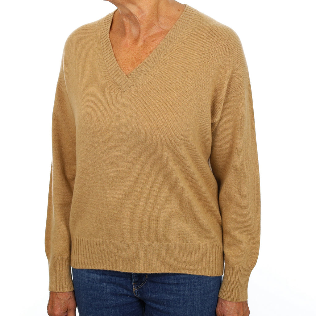 Brand New Scottish Caramel Brown Cashmere V Neck Jumper Medium
