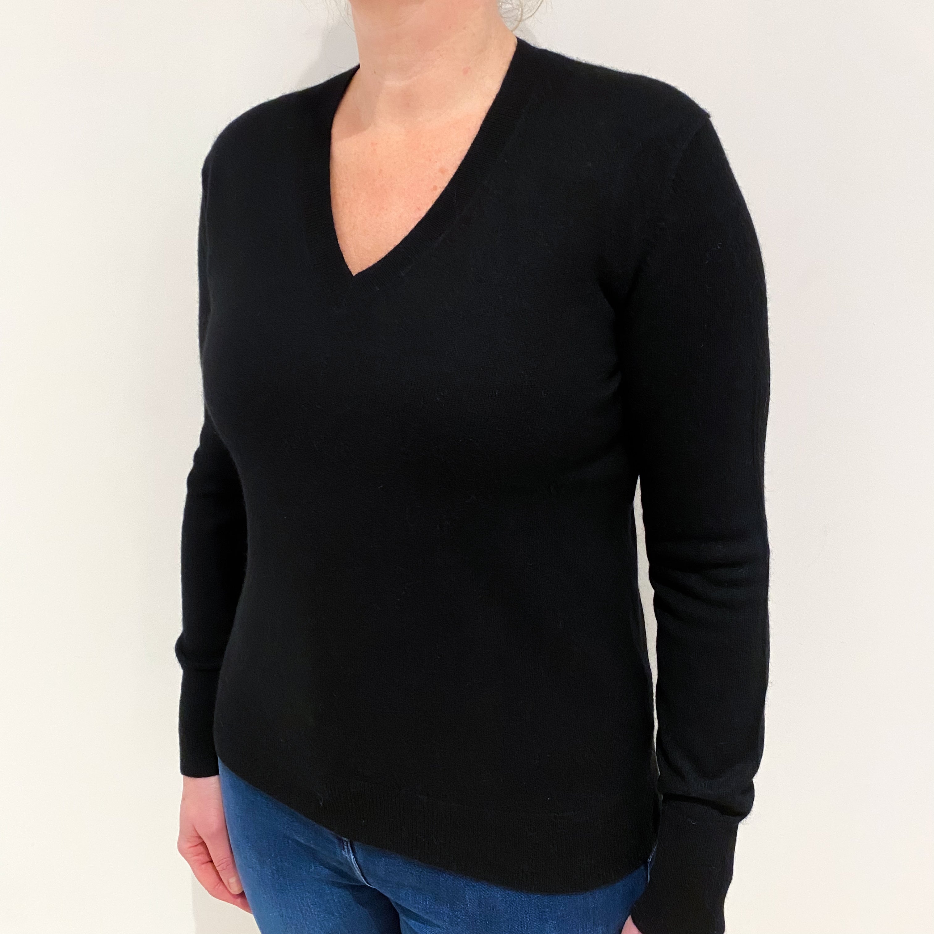 Black Cashmere V Neck Jumper Large