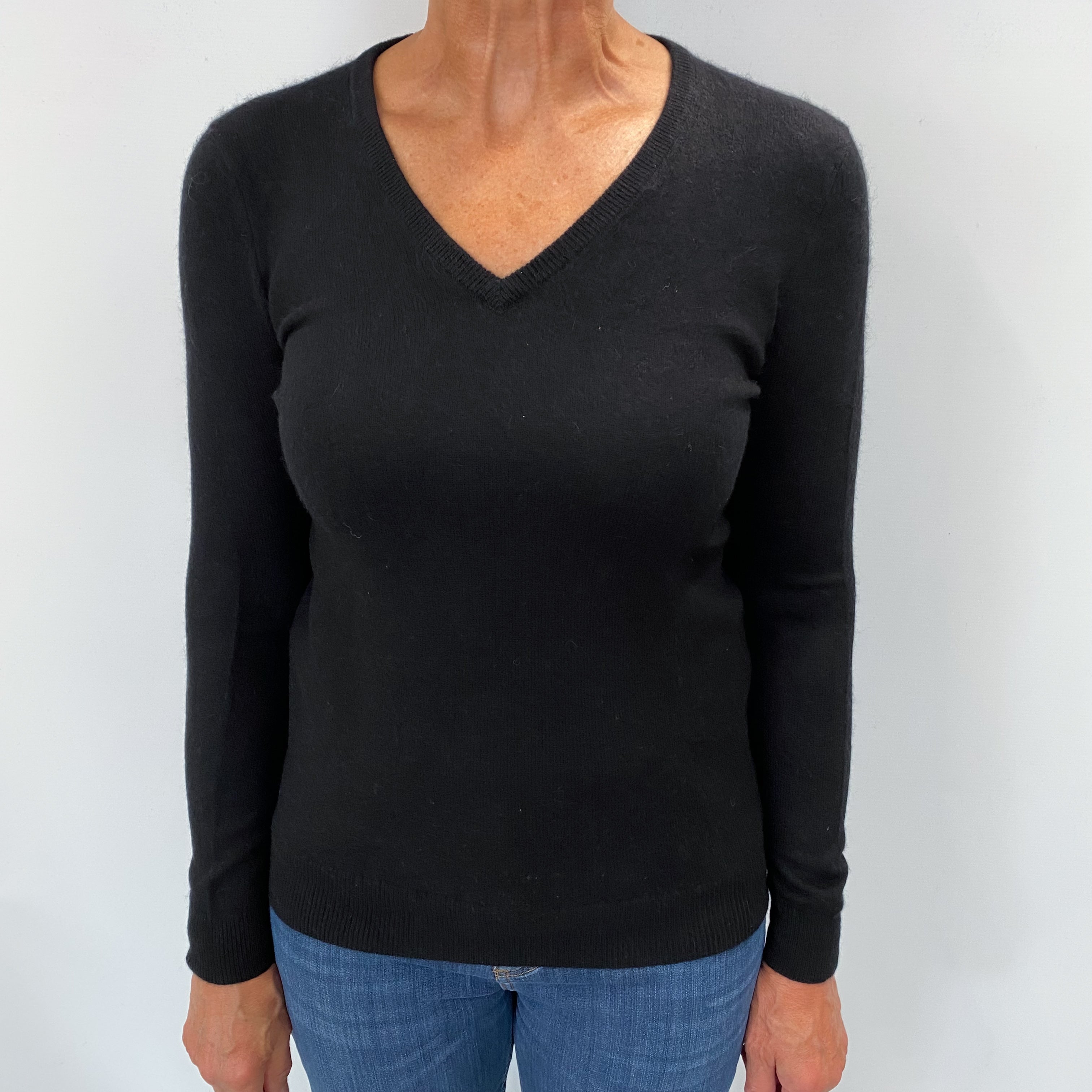 Black Cashmere V Neck Jumper Medium