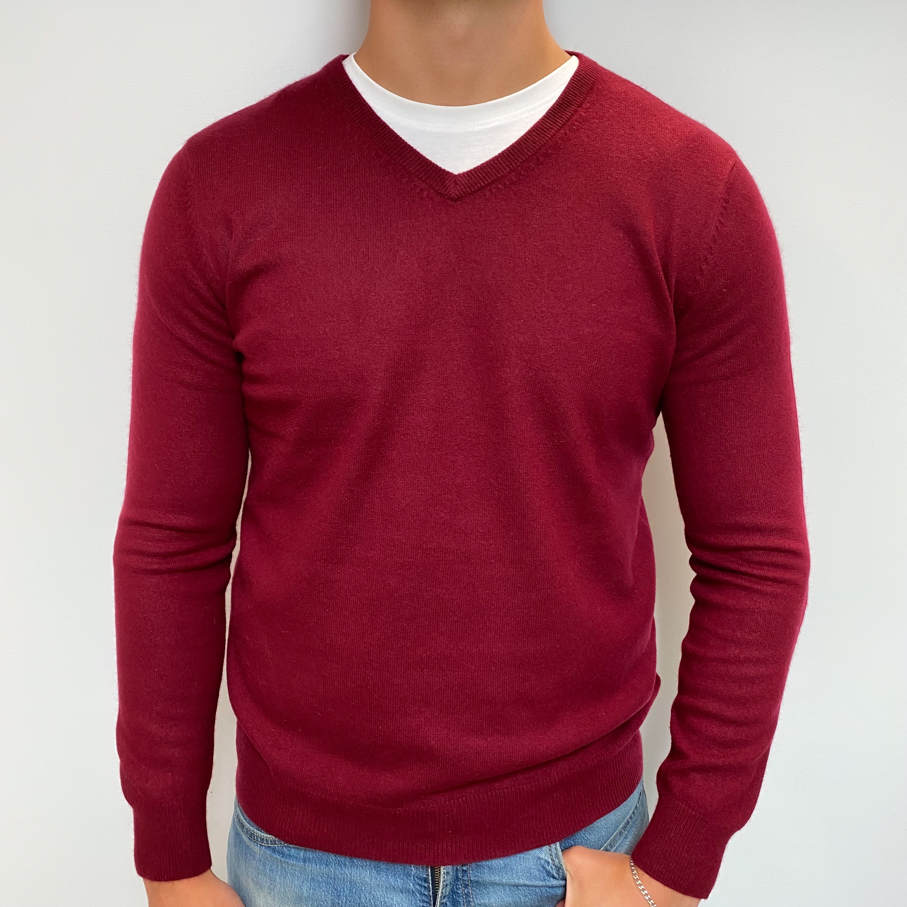 Men's Wine Red Cashmere V Neck Jumper XL