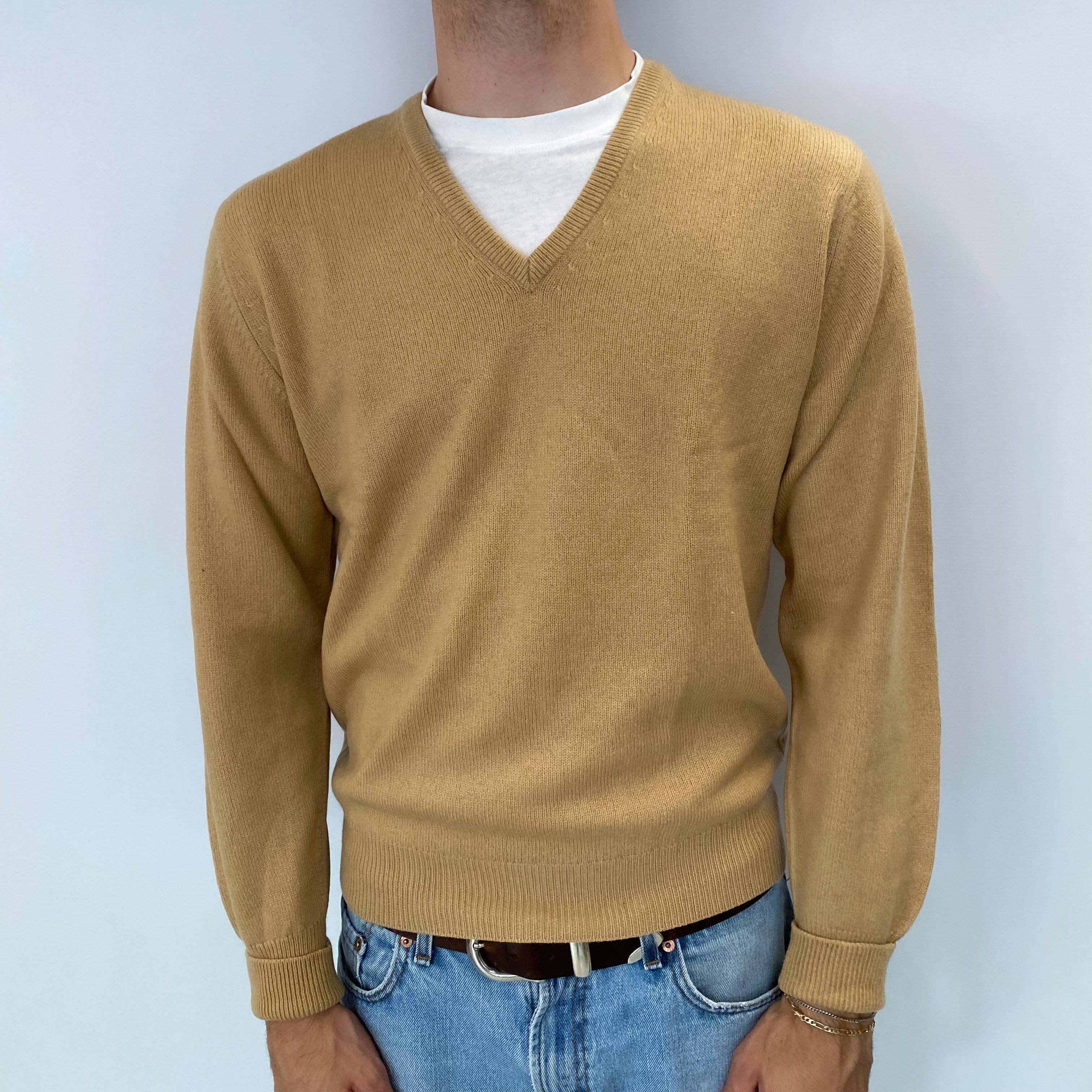 Men's Vintage Scottish Caramel Brown Cashmere V Neck Jumper Medium