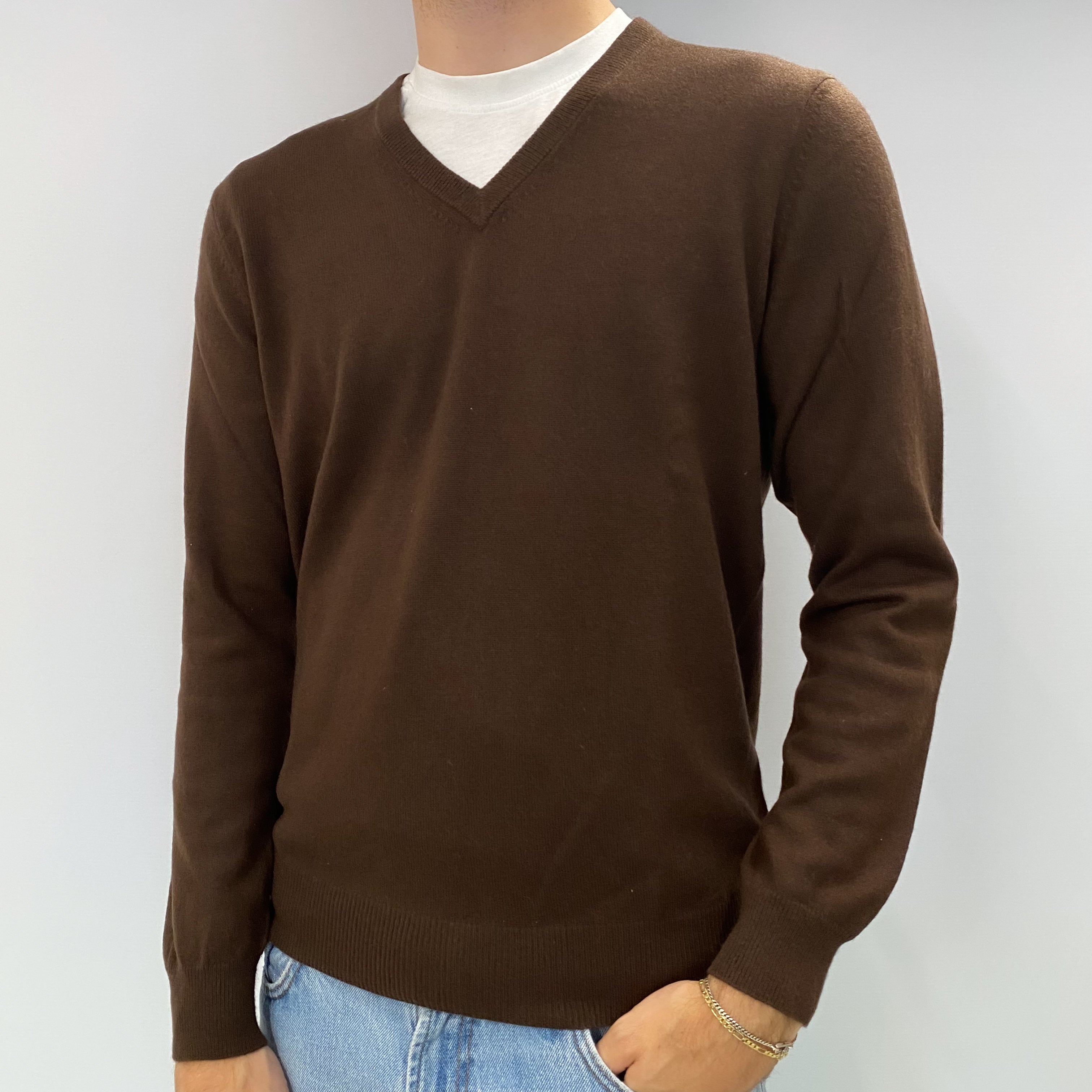 Men's Chocolate Brown Cashmere V Neck Jumper Large