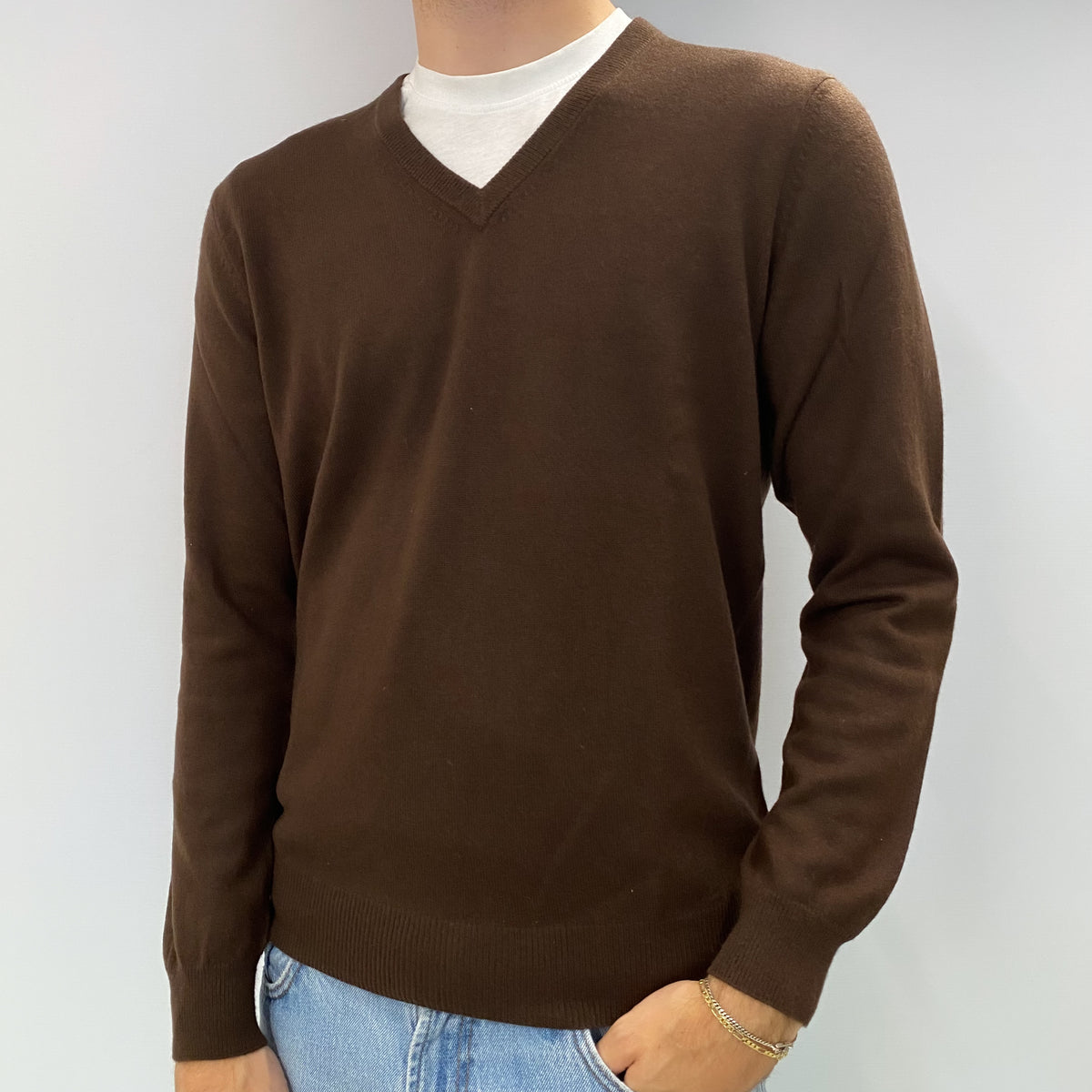 Men's Chocolate Brown Cashmere V Neck Jumper Large