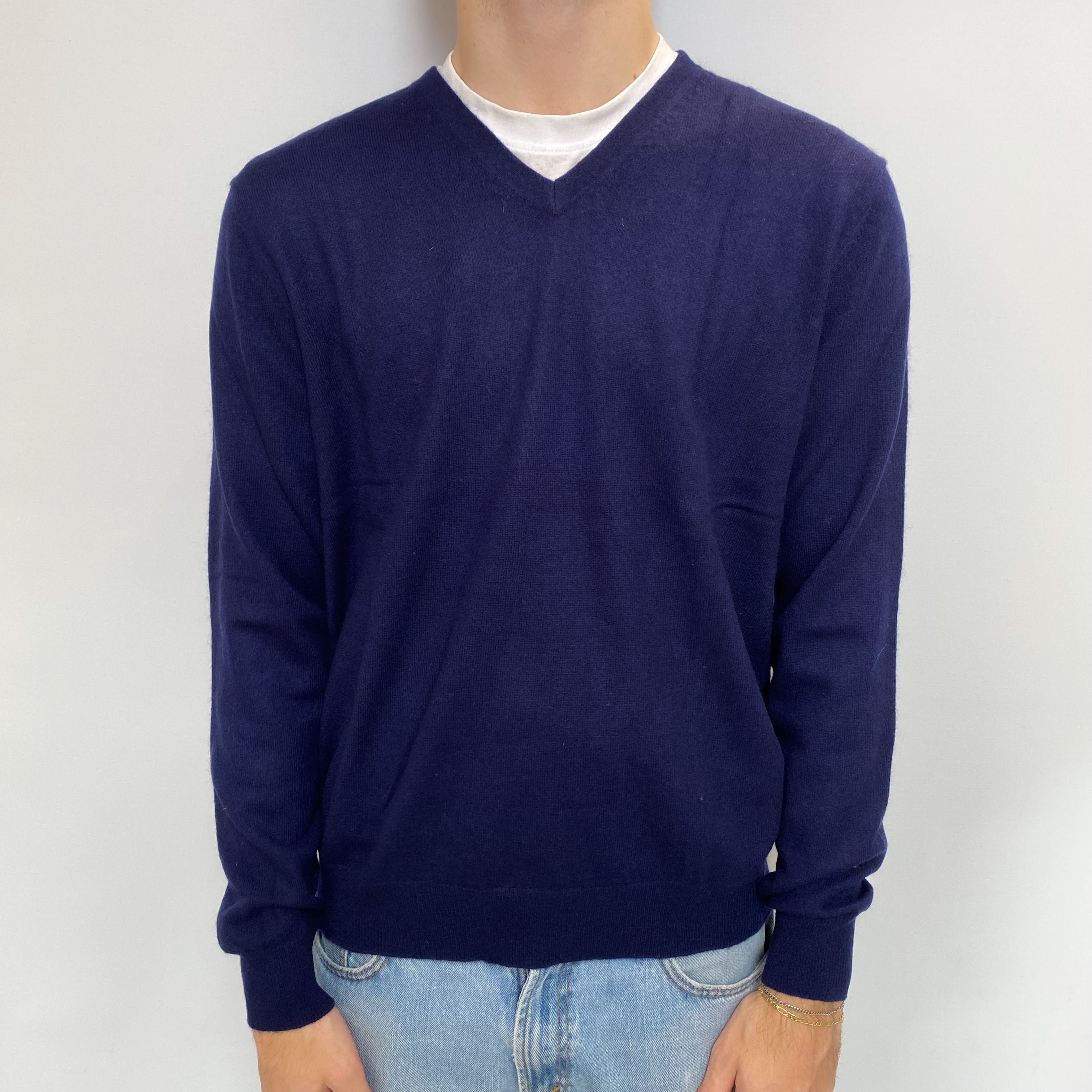 Men's French Navy Cashmere V Neck Jumper Large