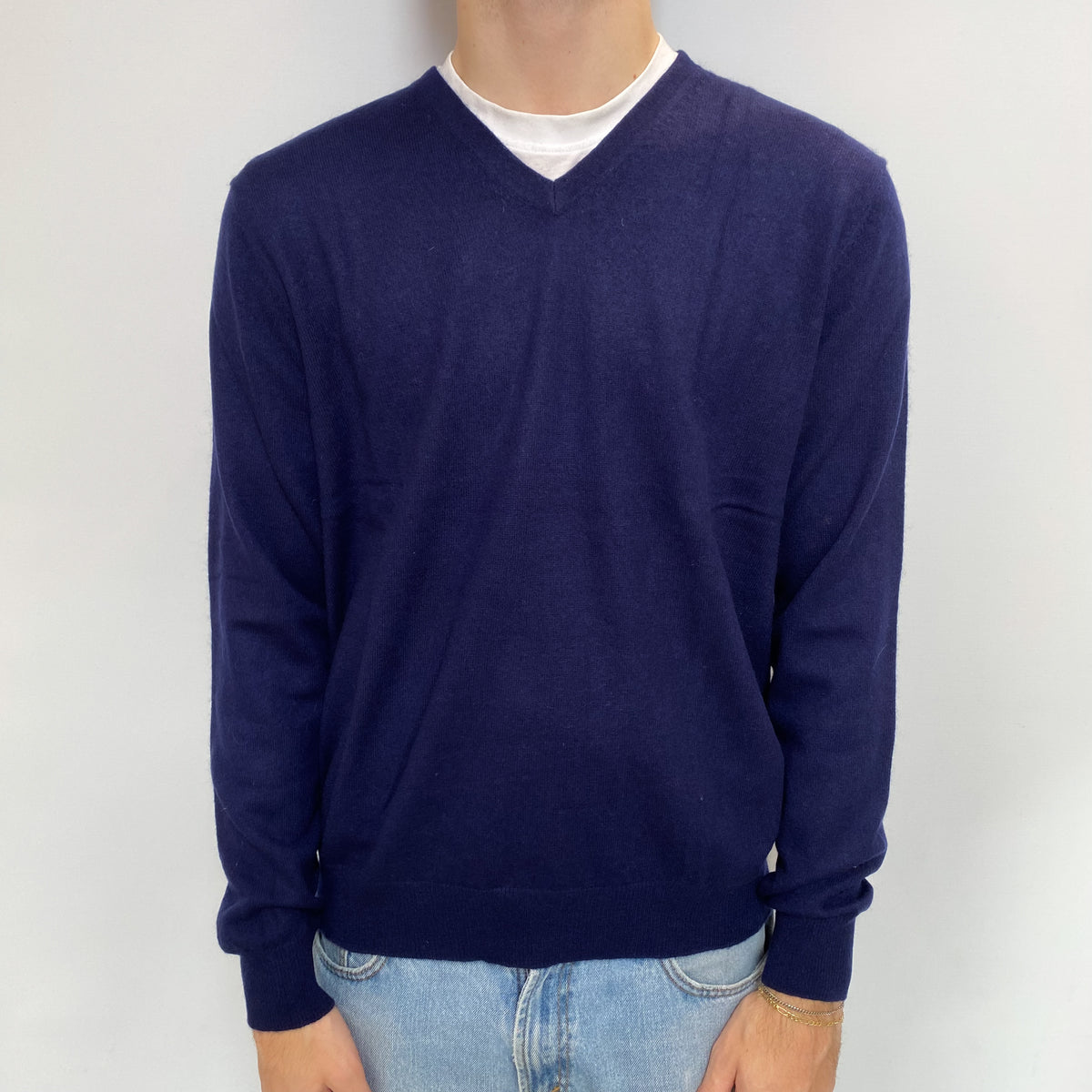 Men's French Navy Cashmere V Neck Jumper Large
