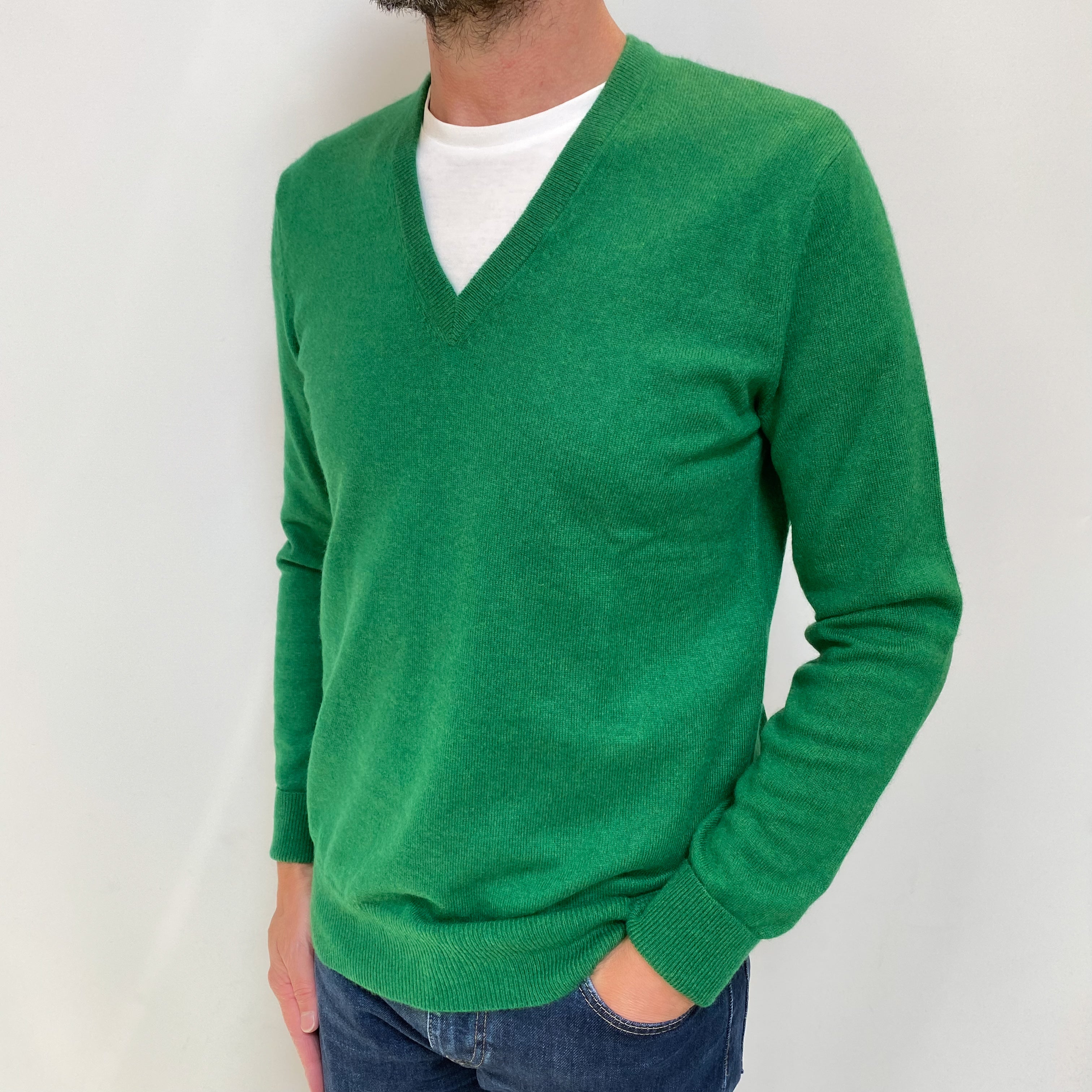Men's Emerald Green Cashmere V Neck Jumper Small