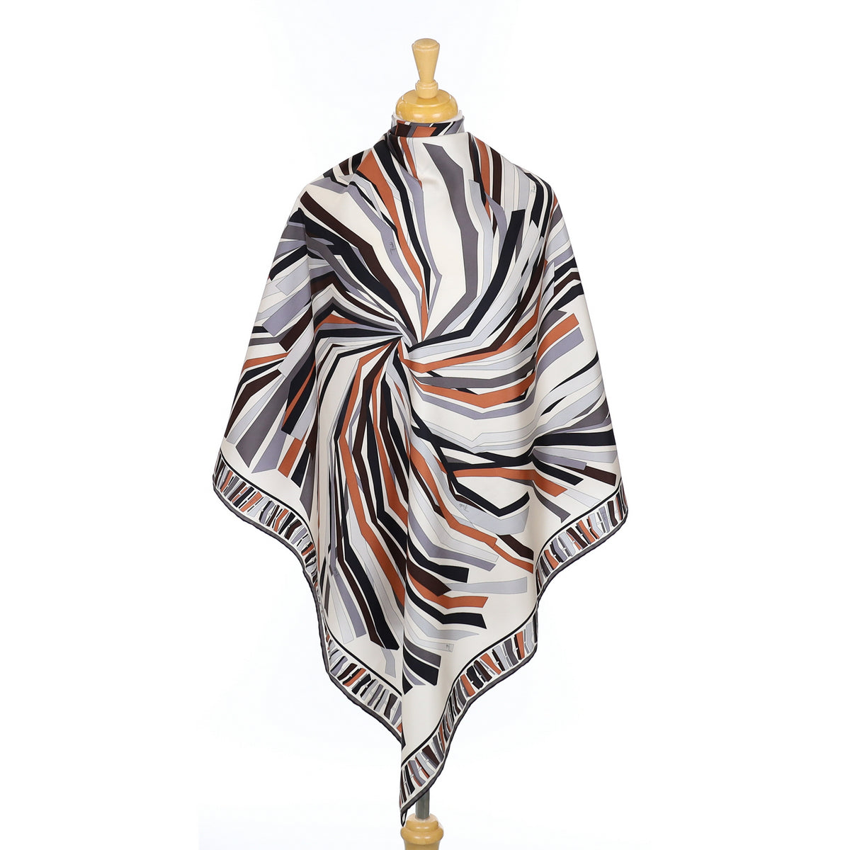 Immaculate Emilio Pucci Silk Scarf
