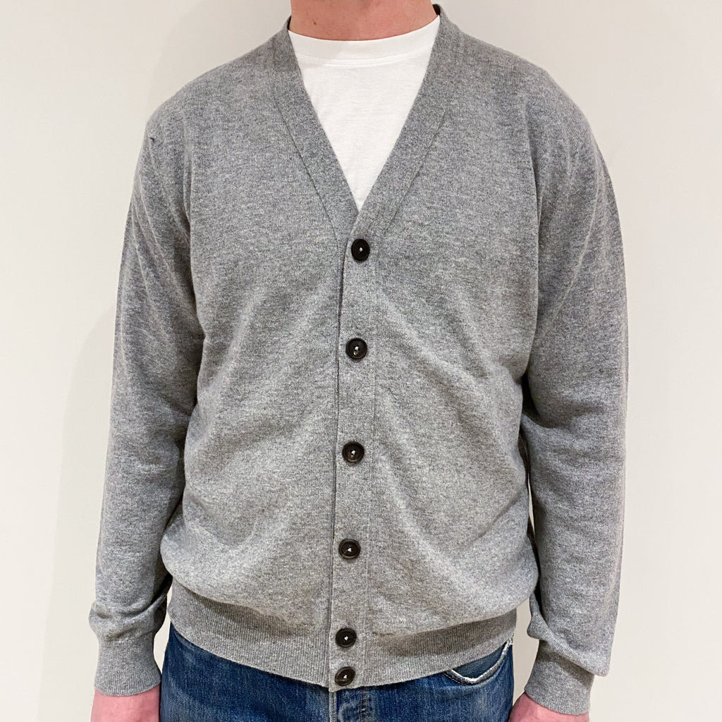 Men’s Brand New Scottish Smoke Grey V-Neck Cardigan Extra Extra Large