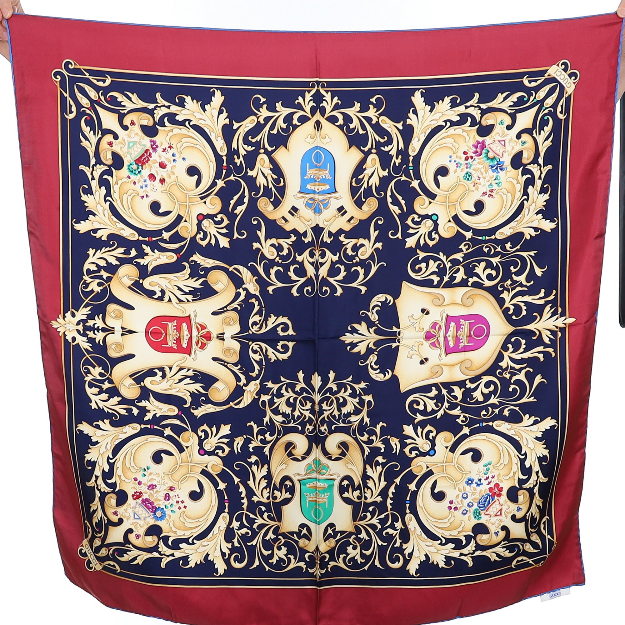 Brand New Gucci Navy Blue Patterned Vintage Silk Scarf