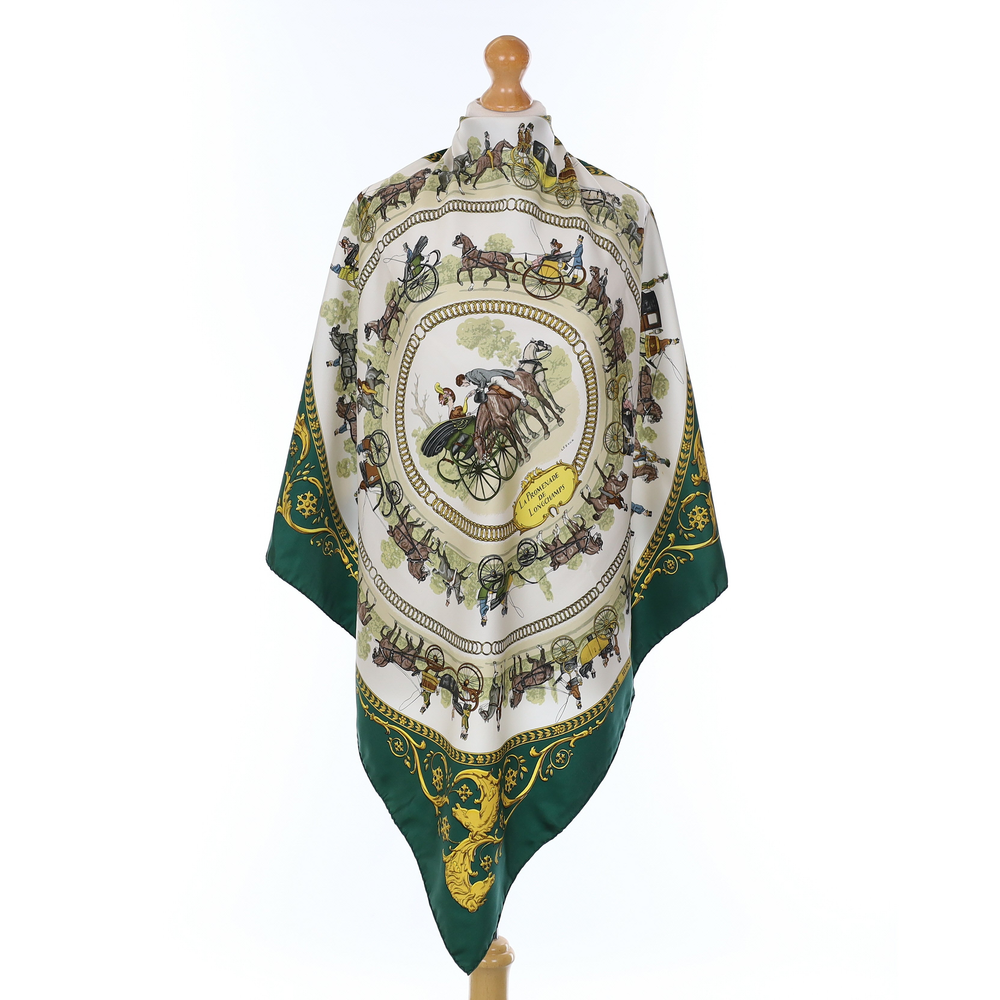 HERMÈSロンシャンスカーフ LA PROMENADEDELONGCHAMPS Hermès La Promenade de Longchamps Silk Scarf