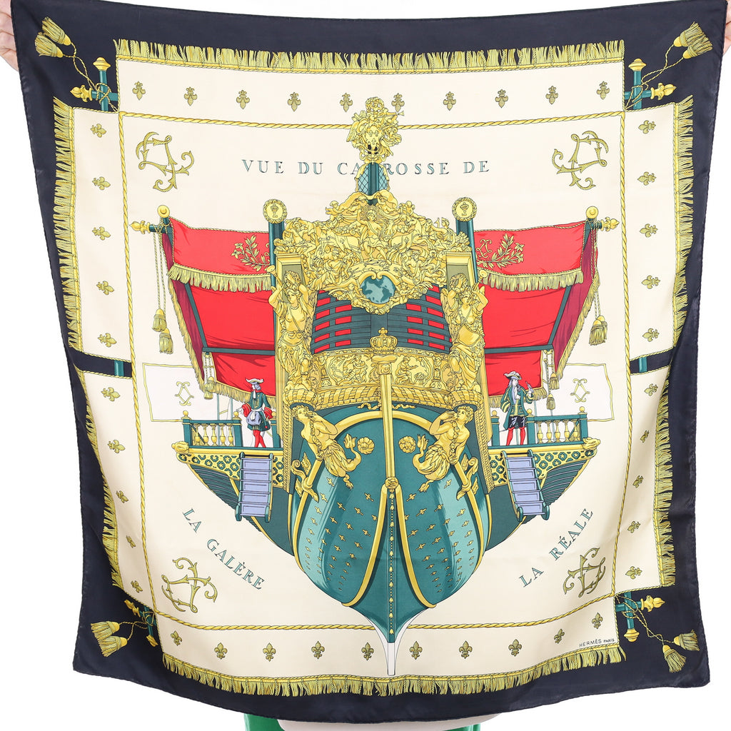 Hermès Vue du Carrosse de La Galère La Réale Silk Scarf