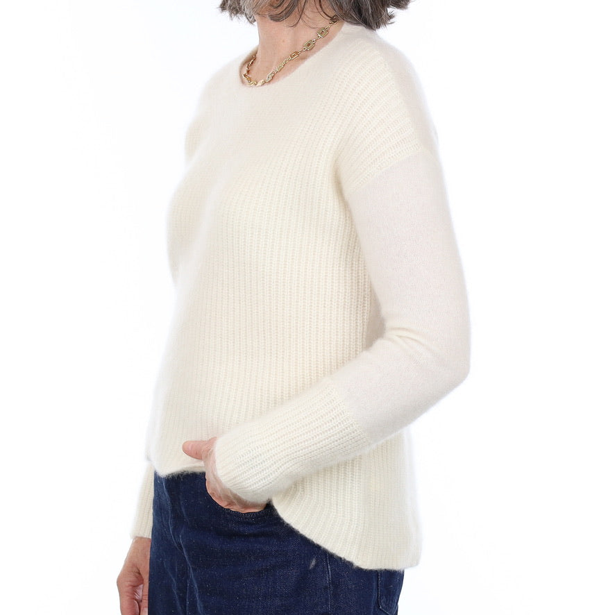 Neiman Marcus Vanilla Cream Rib Cashmere Crew Neck Jumper Medium