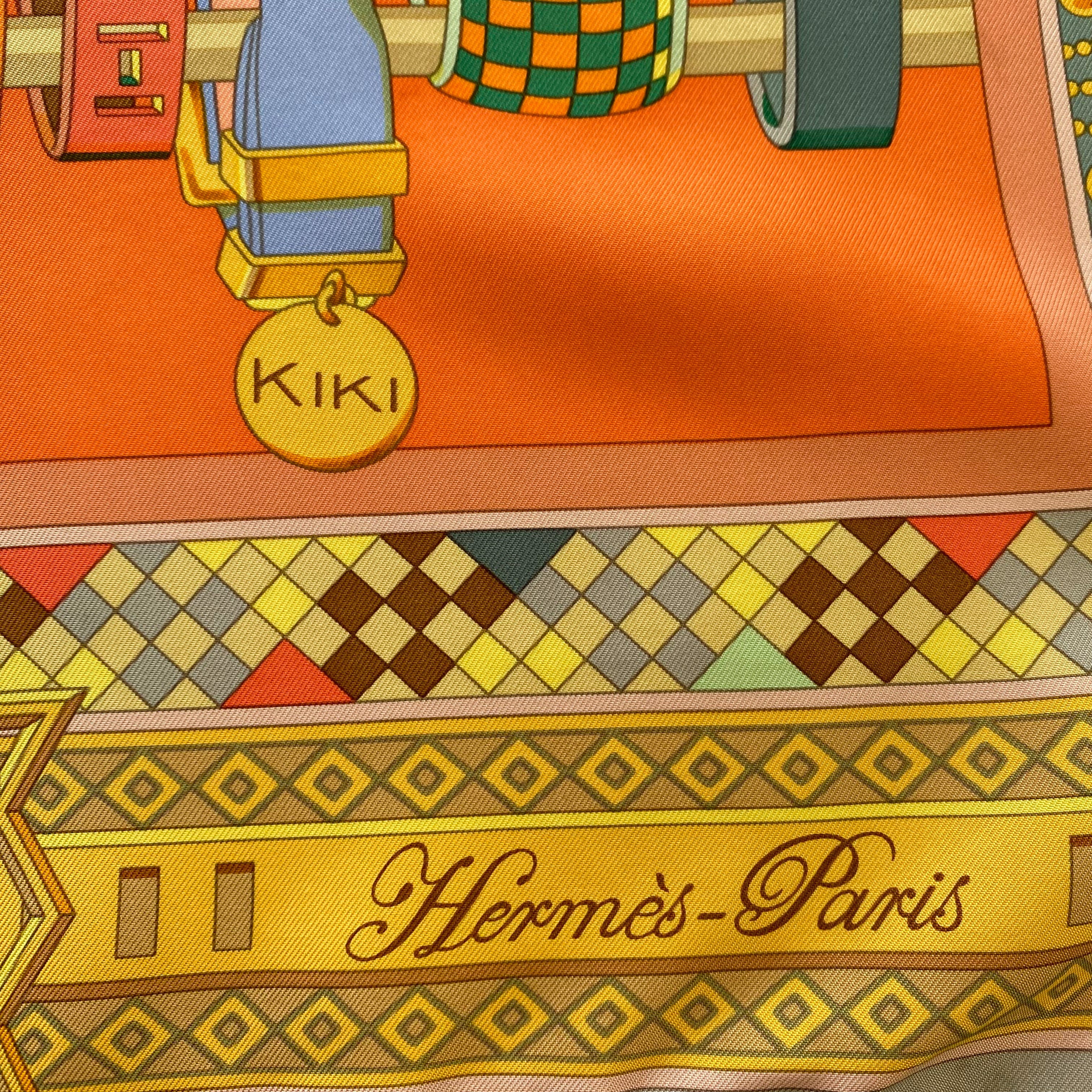 Boxed Hermès Colliers de Chiens Silk Scarf