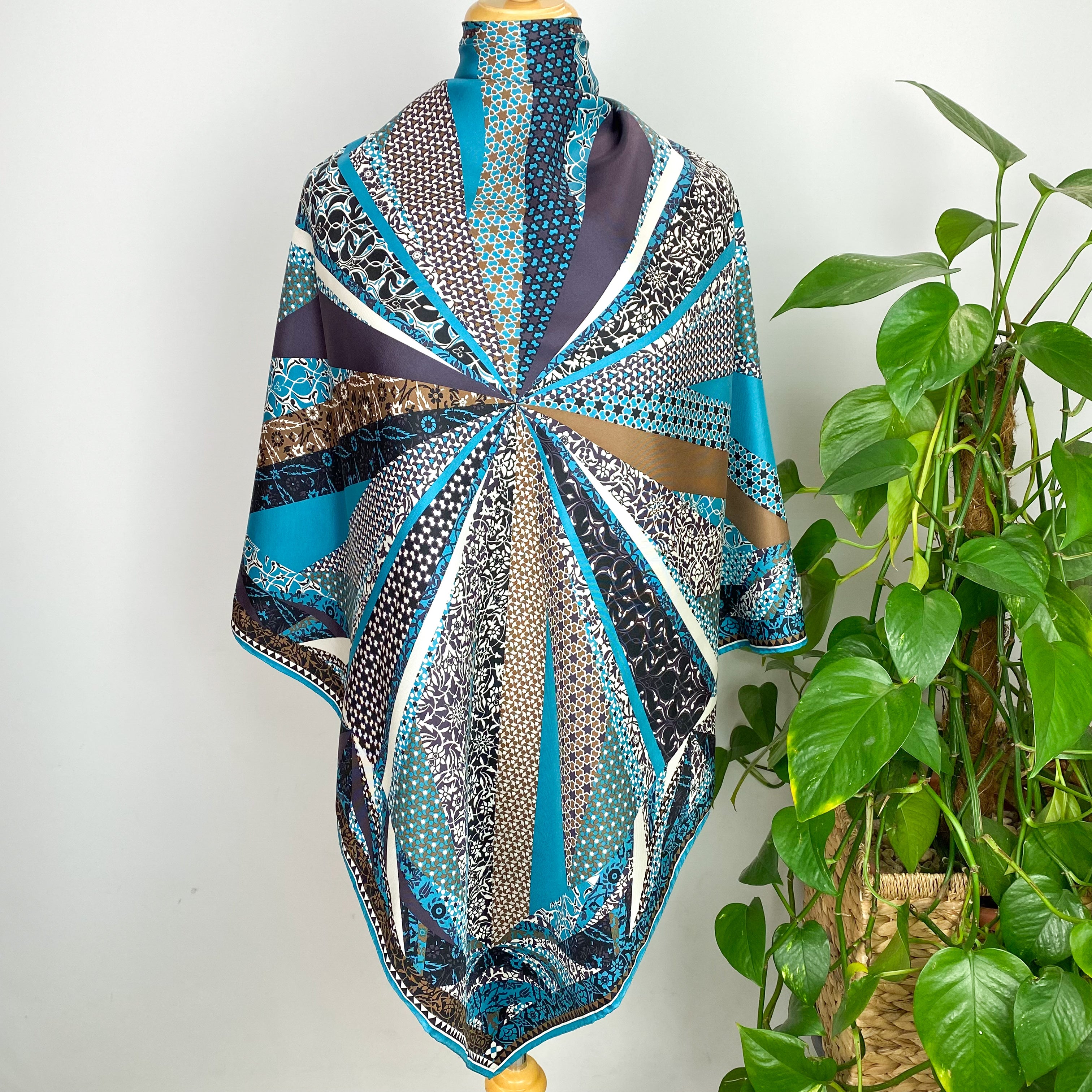 Stunning Kenzo Designer Silk Scarf
