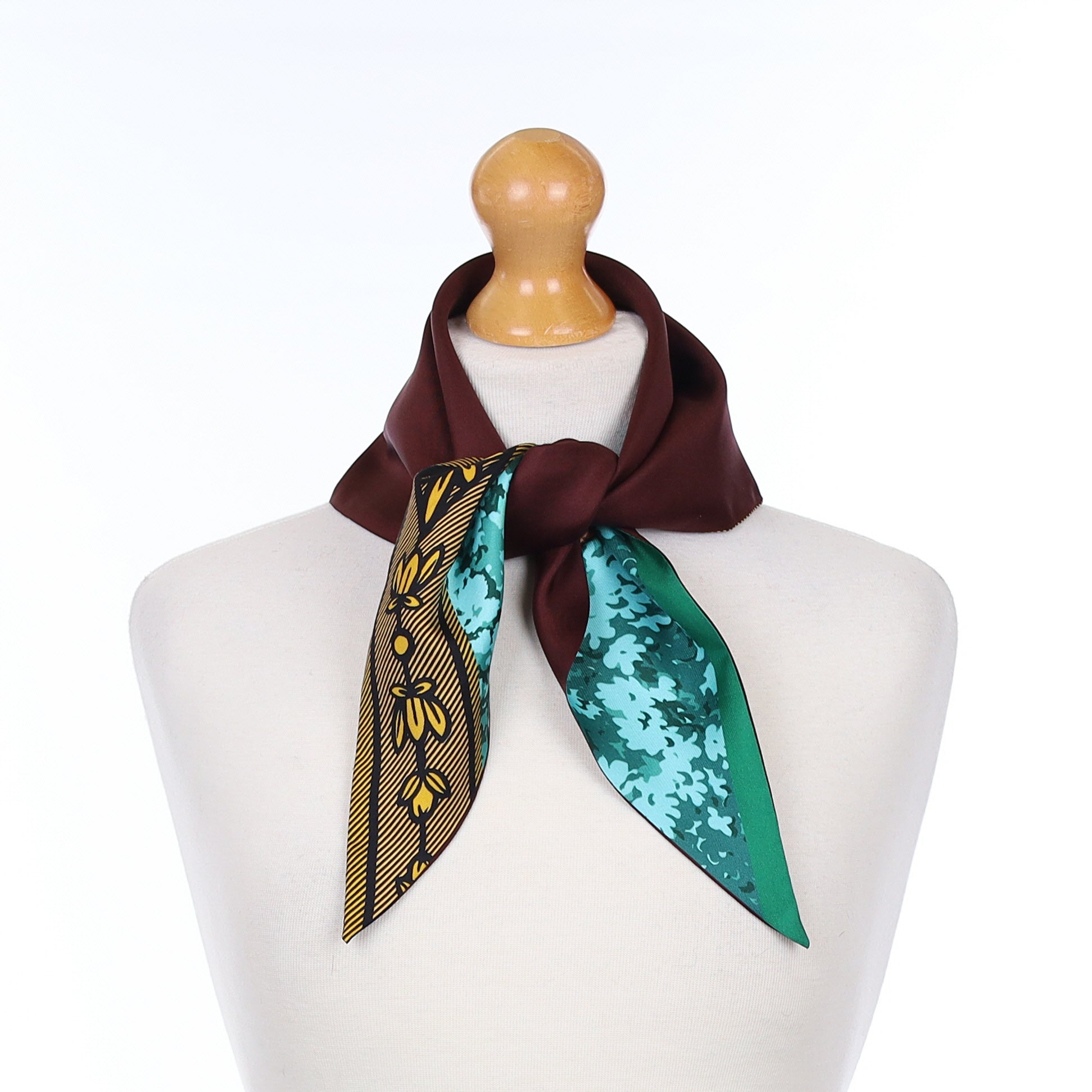 Smythson Triangle Patterned Silk Scarf