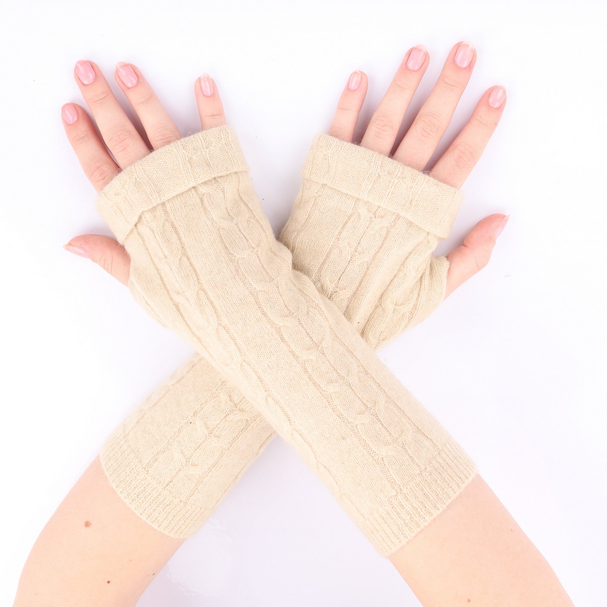 Oatmeal Cable Fingerless Gloves