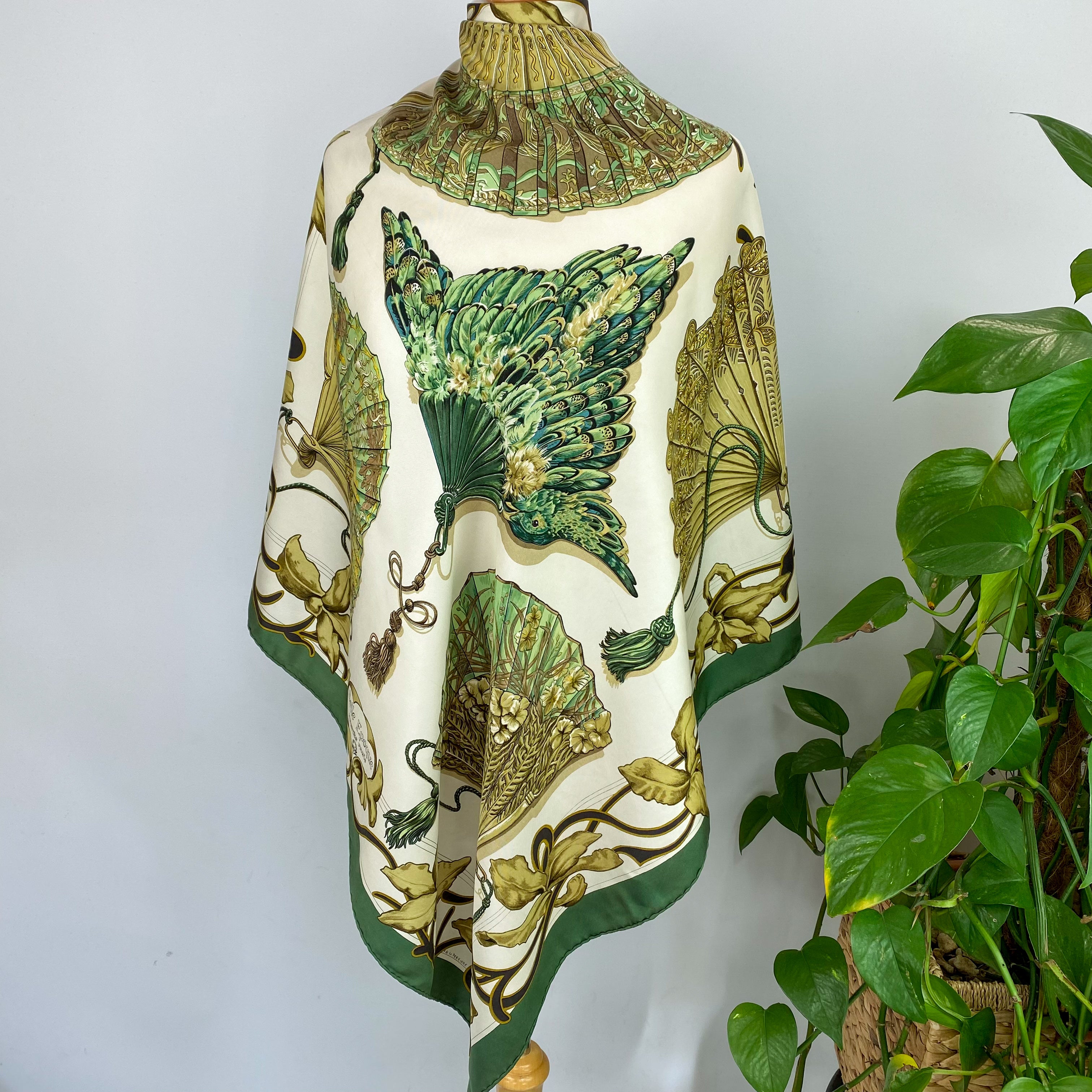 Boxed Hermès Belle Epoque 1967 Silk Scarf
