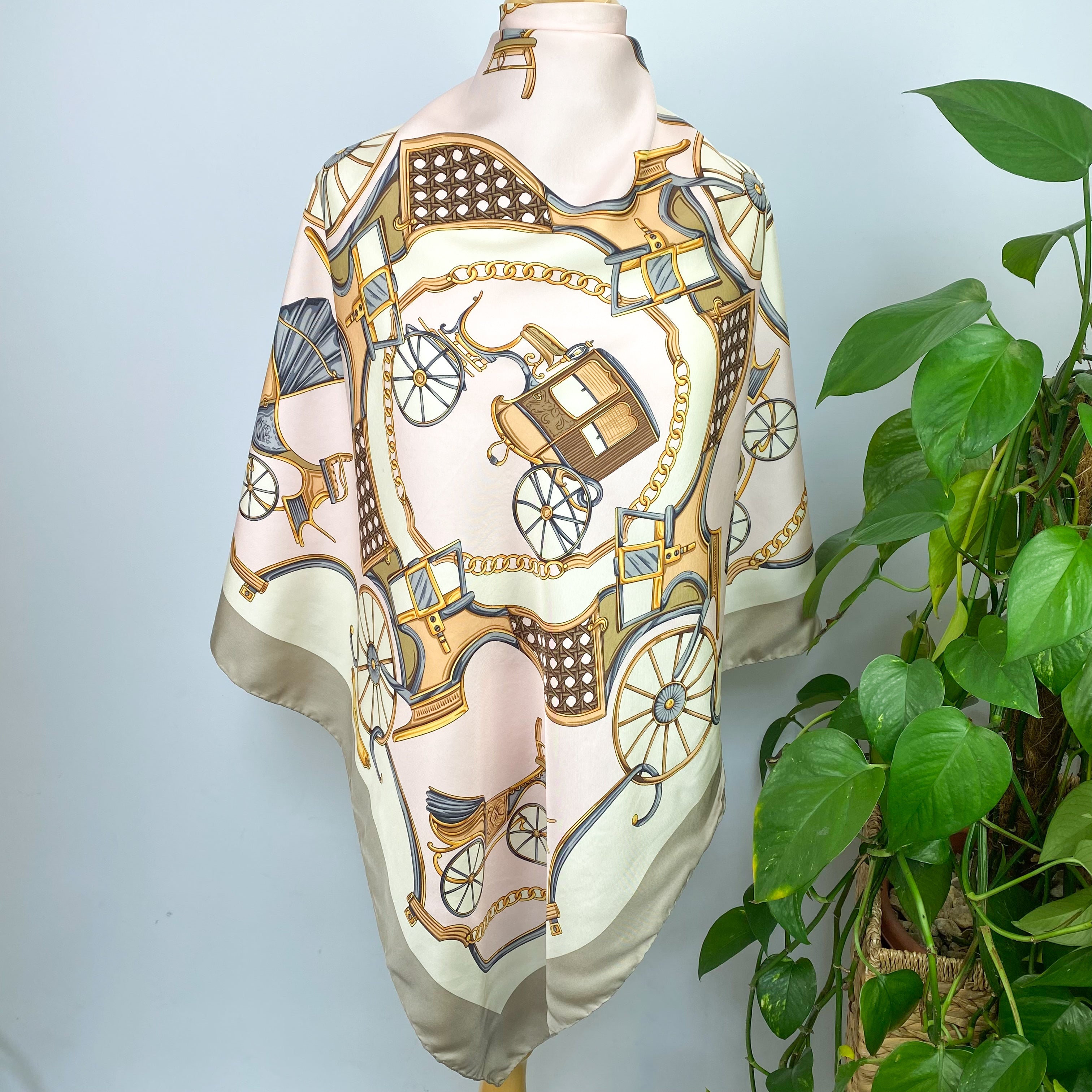Immaculate Jaeger Equestrian Silk Scarf