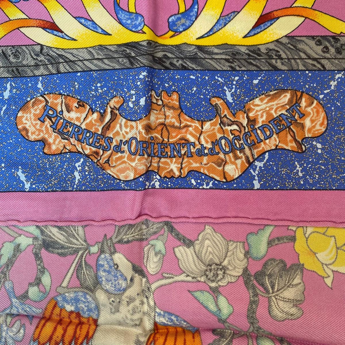 Brand New Boxed Hermès Pierres d’Orient et d’Occident Silk Scarf