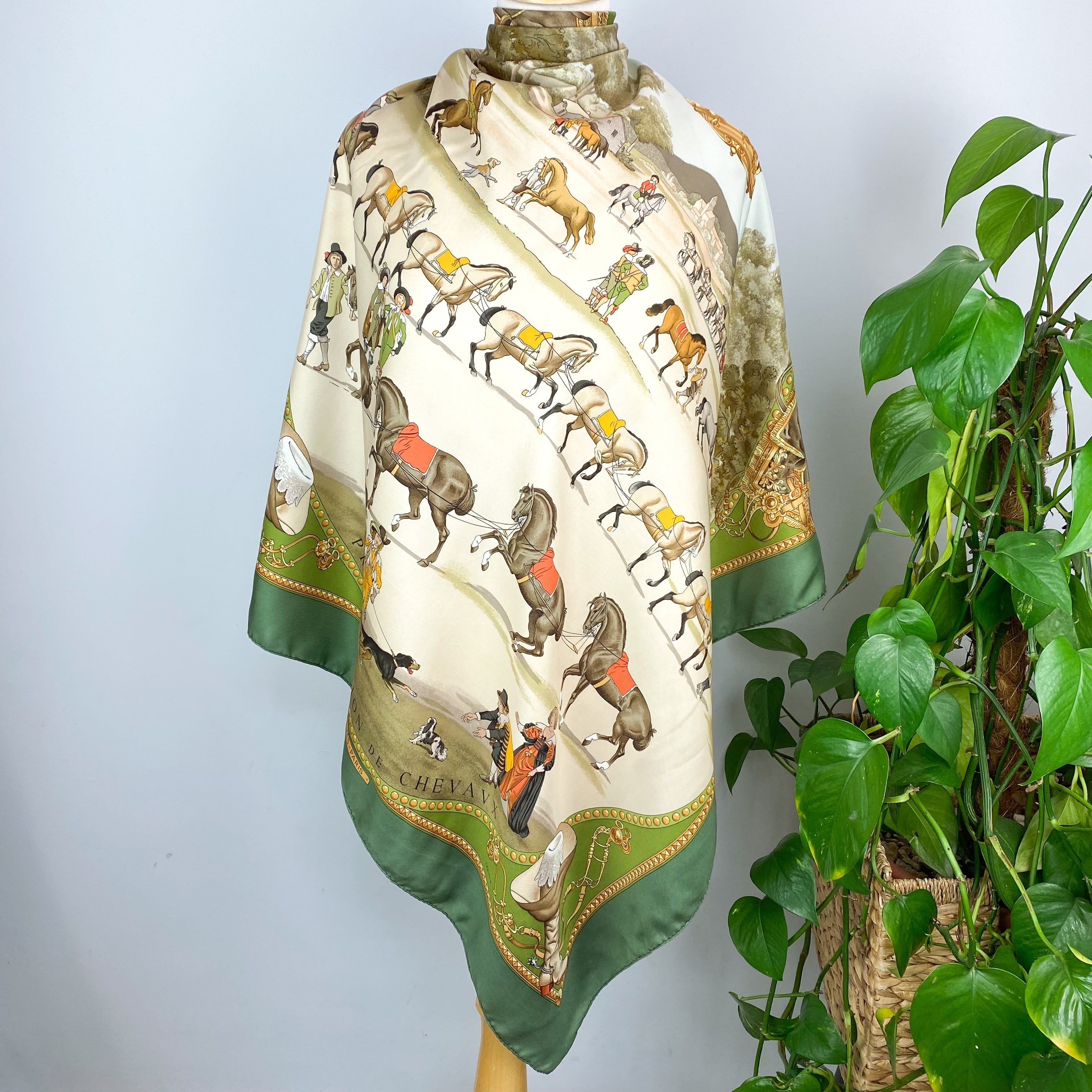 Boxed Hermès Présentation de Chevaux 1970 Silk Scarf