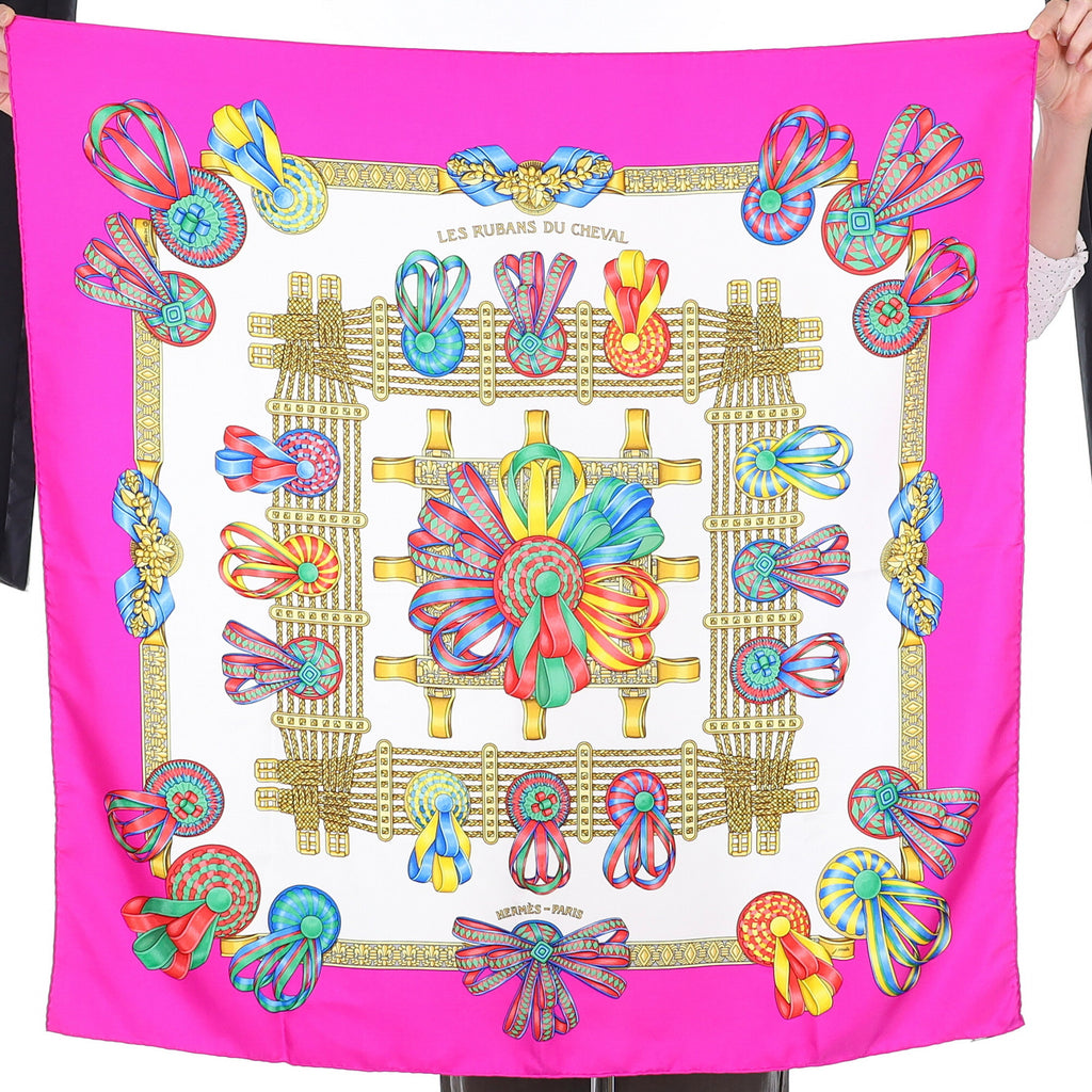 Pristine Hermès Les Rubans Du Cheval Silk Scarf