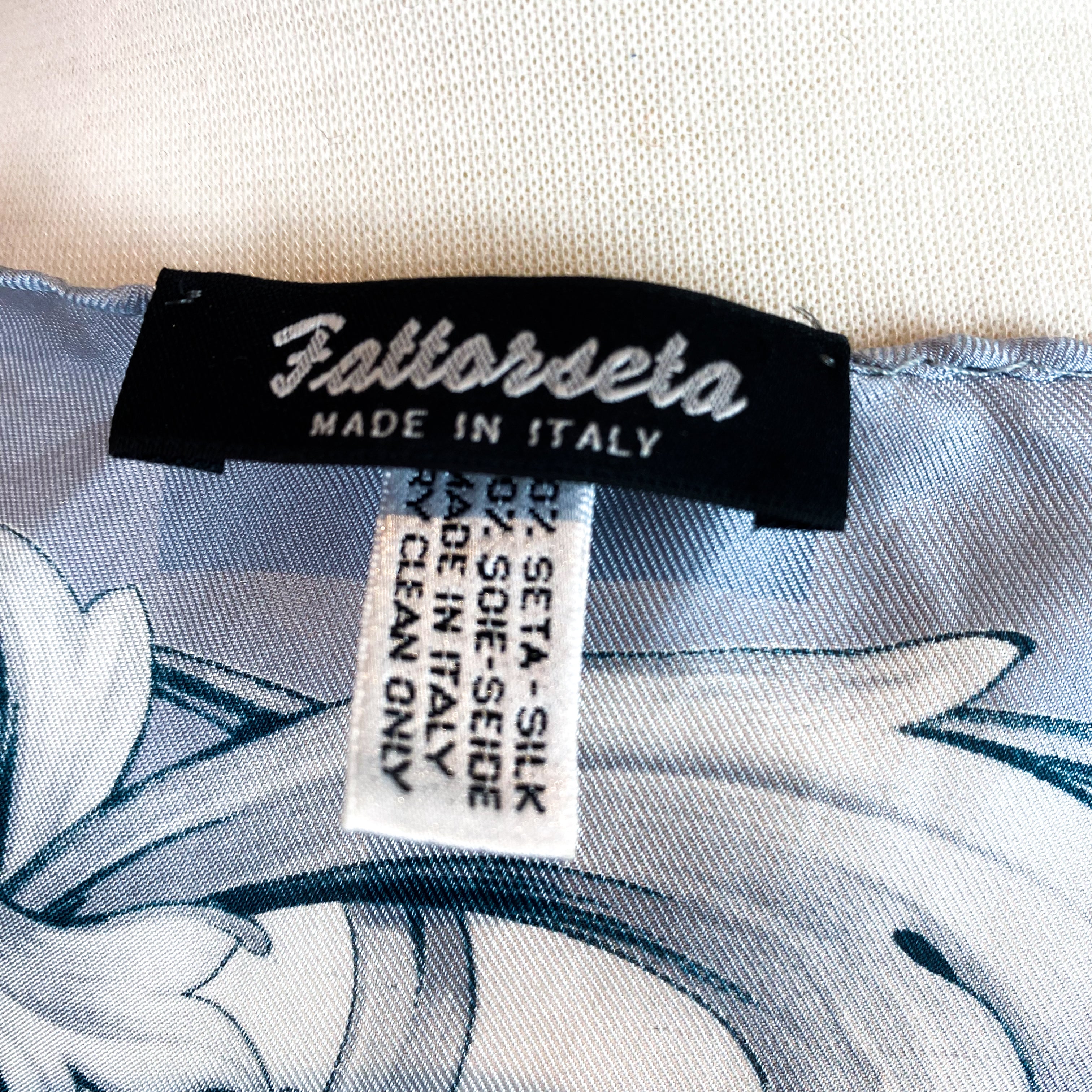 Fattorseta Silvery Patterned Silk Scarf