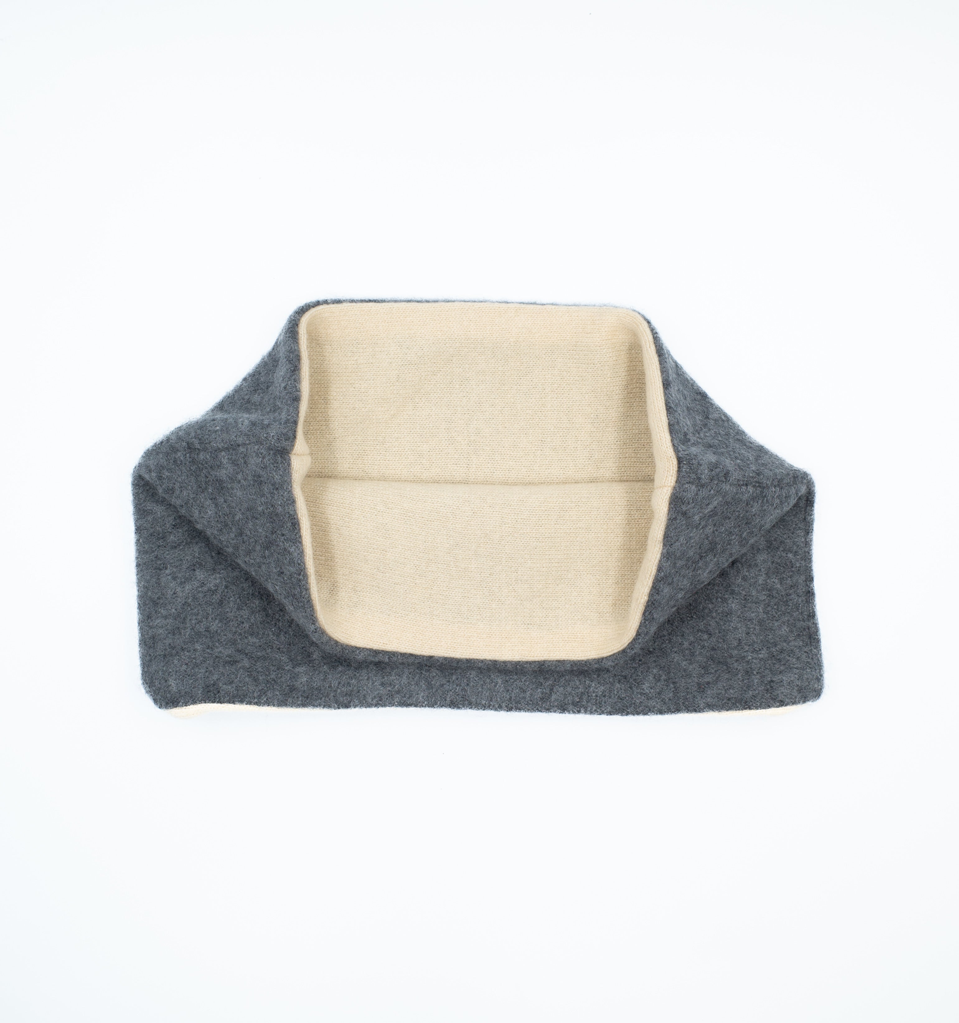 Men’s Slate Grey and Vanilla Fudge Neck Warmer