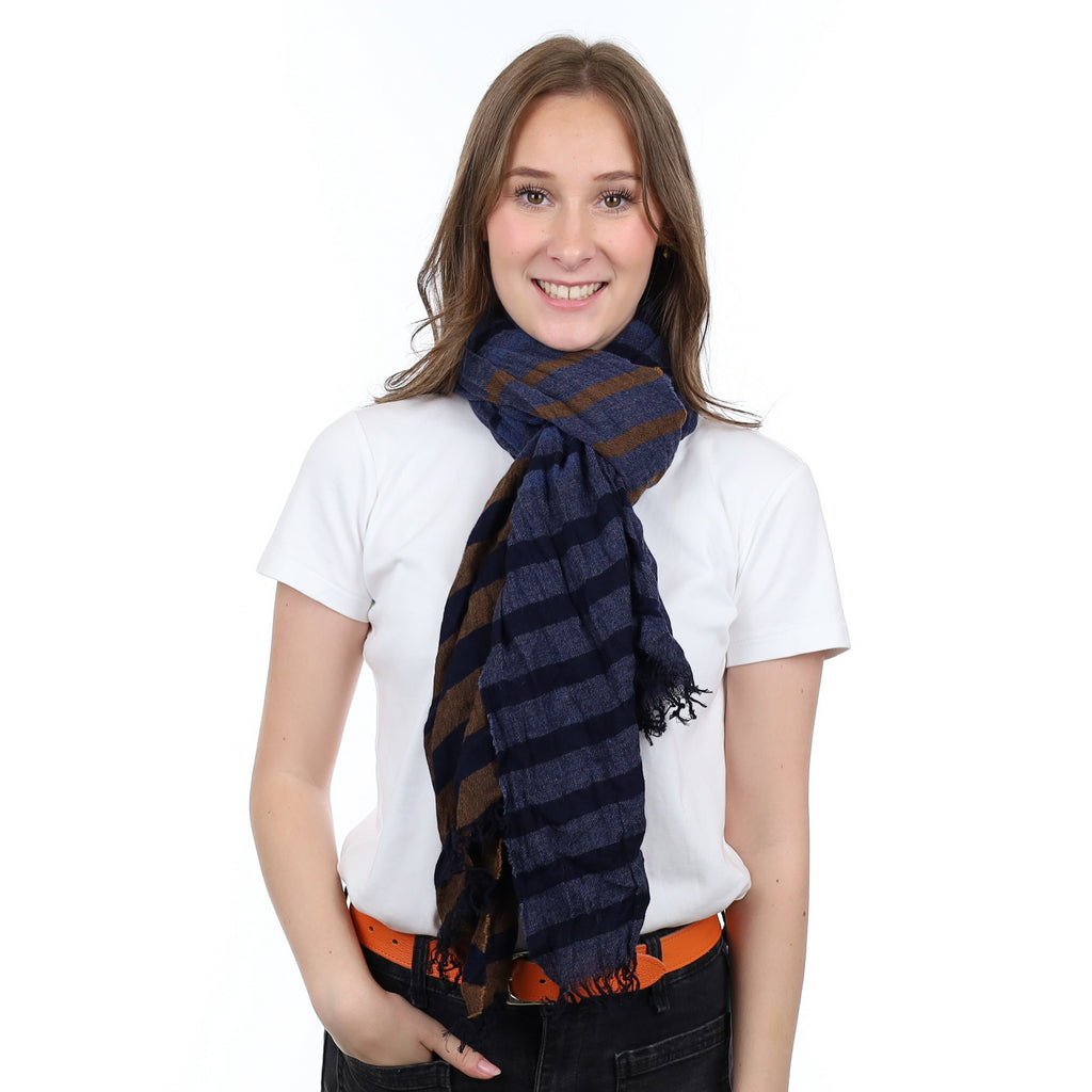 Brand New Scottish Midnight Blue and Chestnut Luxury Woven Cashmere Crinkle Wrap