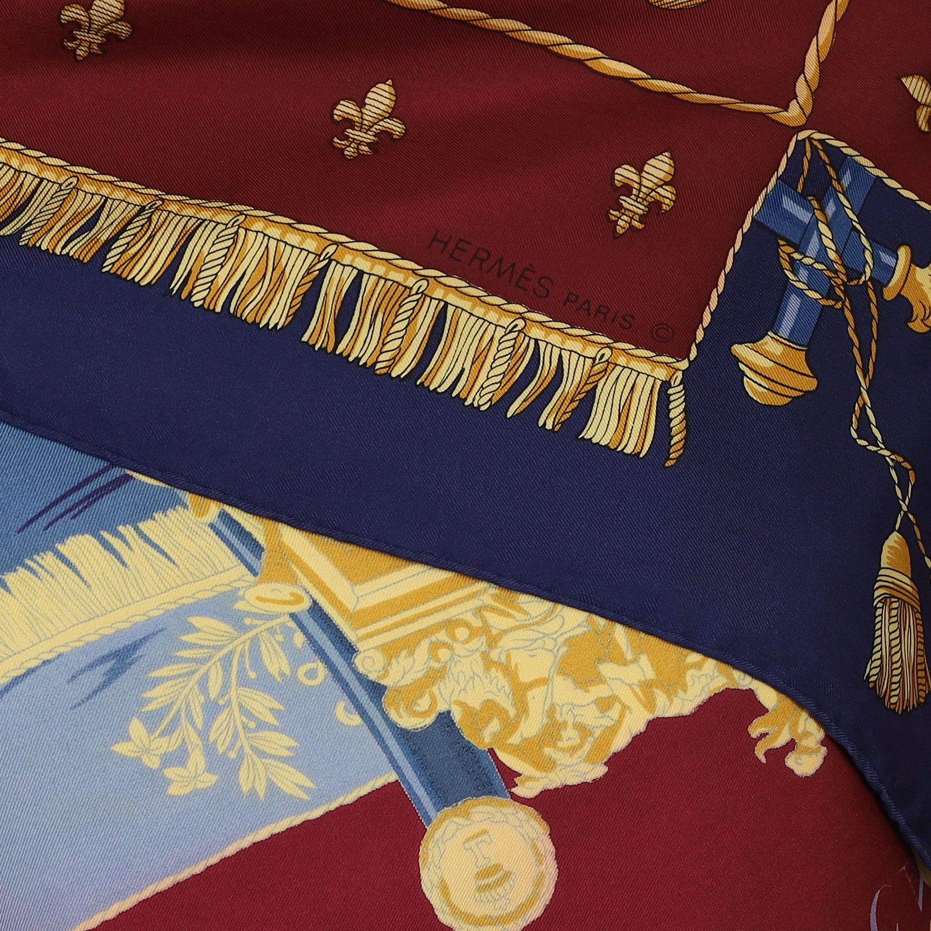 Hermès Vue Du Carosse De La Galère La Réale Silk Scarf