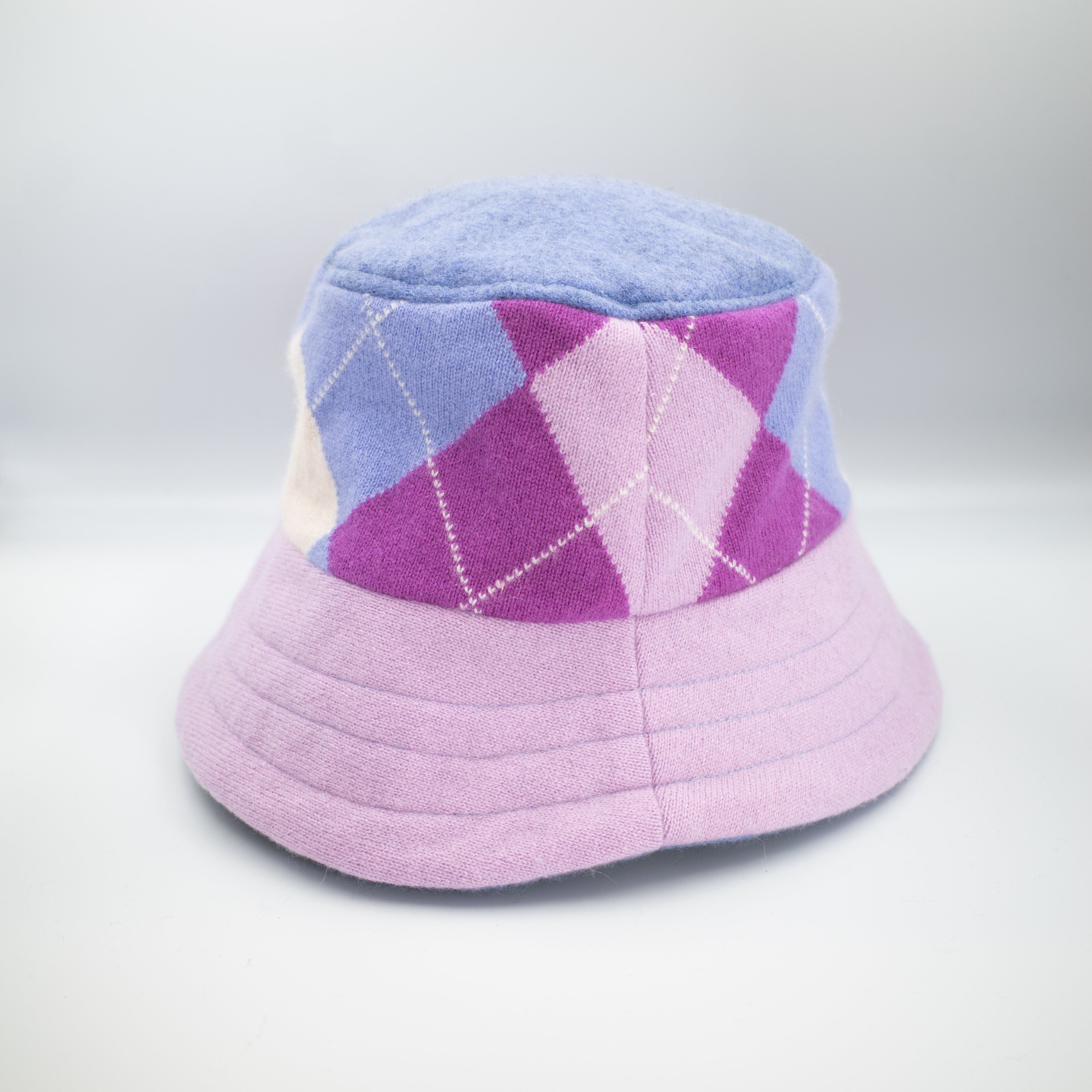 Lavender Purple Argyle Reversible Cashmere Bucket Hat Large