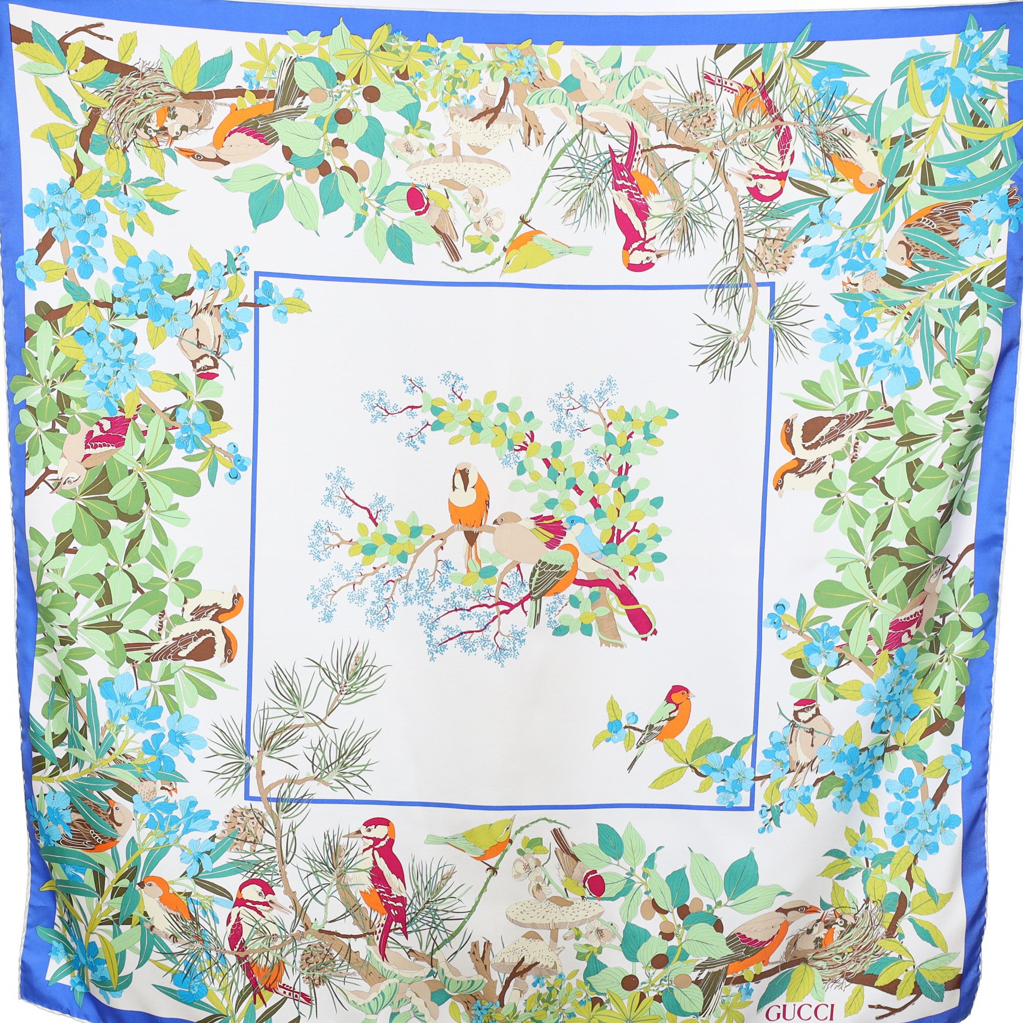 Brand New 1970s Gucci Vintage Silk Scarf