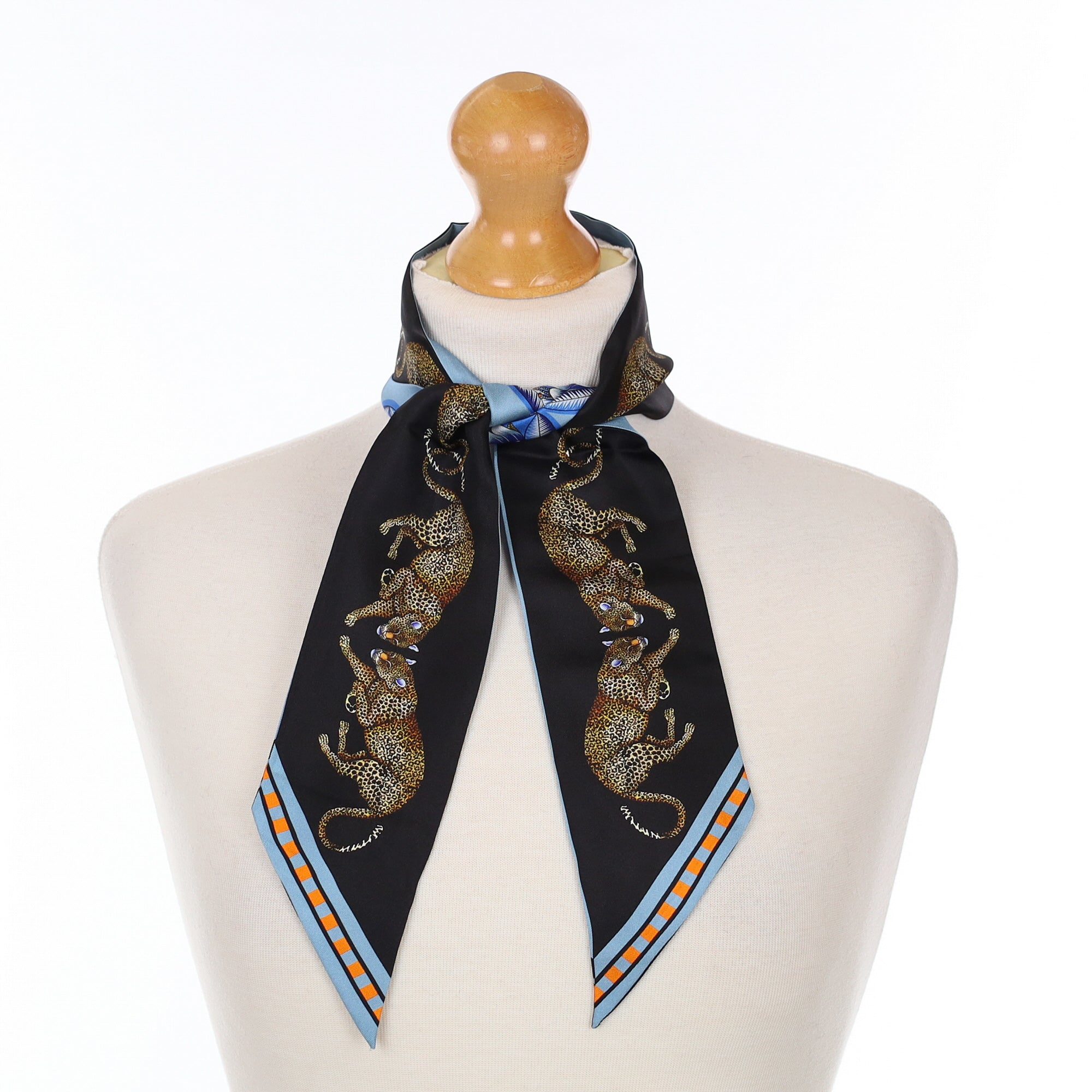 Brand New Bellezza Black & Blue Leopard Tropical Double Faced Silk Twilly