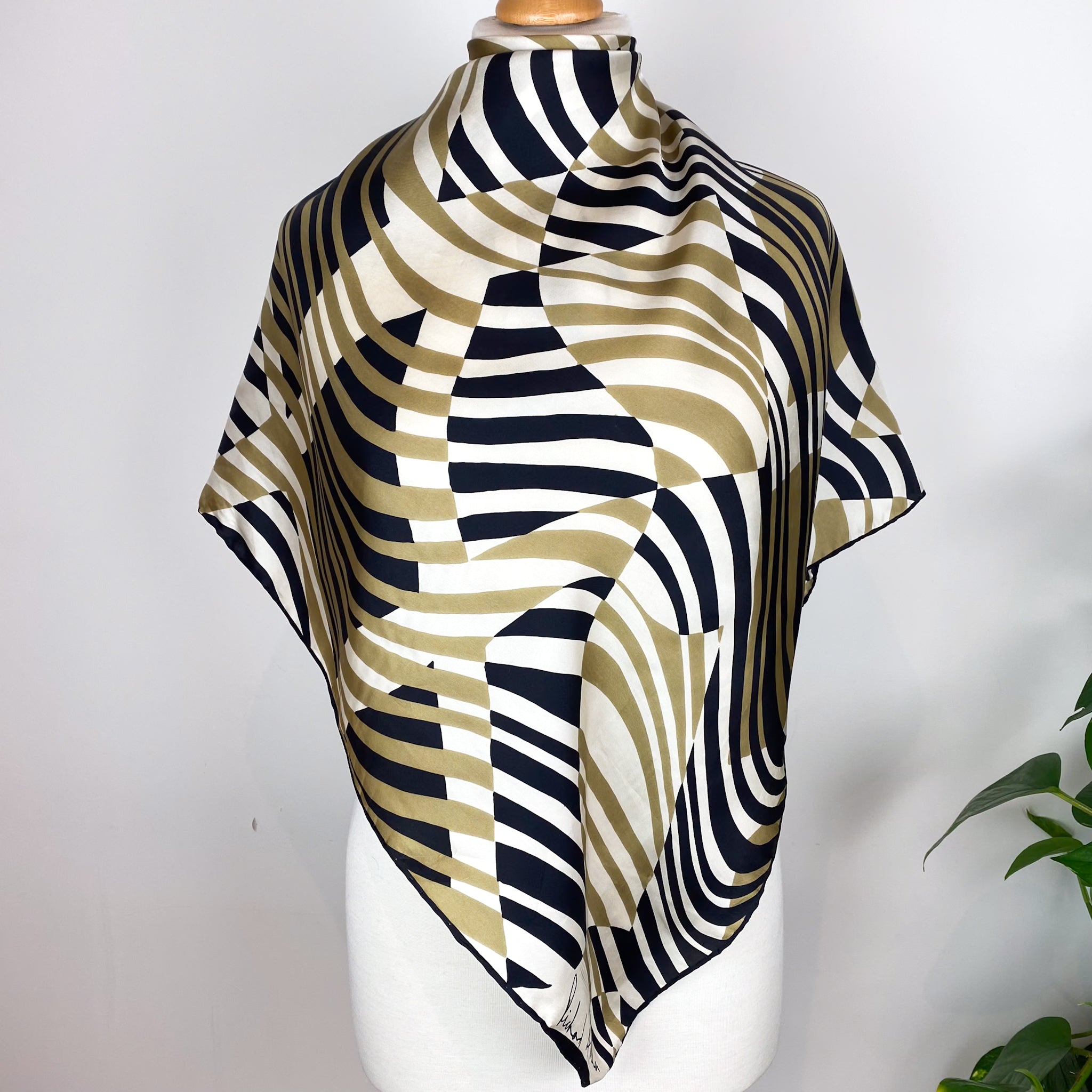 1970s Richard Allan Abstract Vintage Silk Scarf