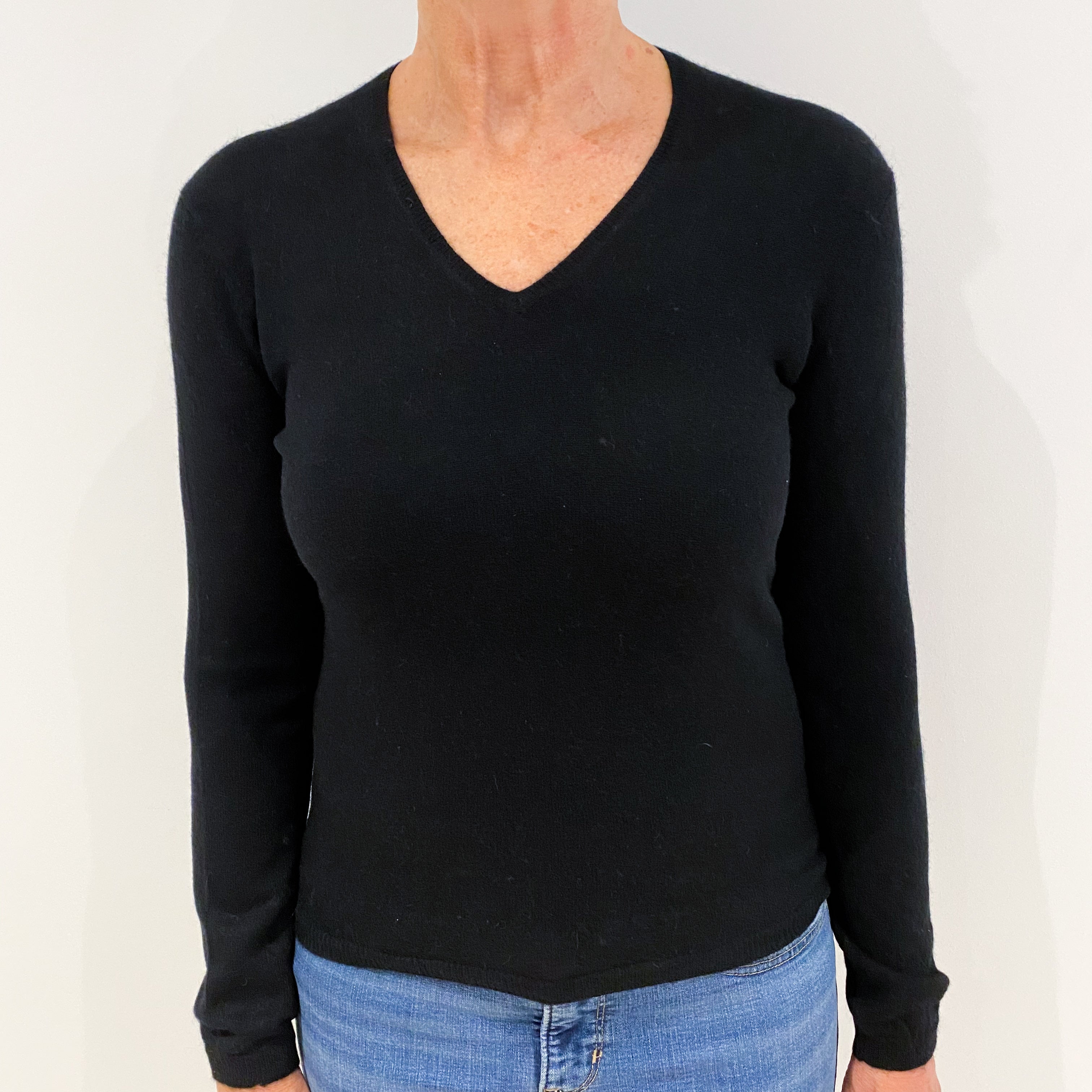 Black Cashmere V-Neck Jumper Medium