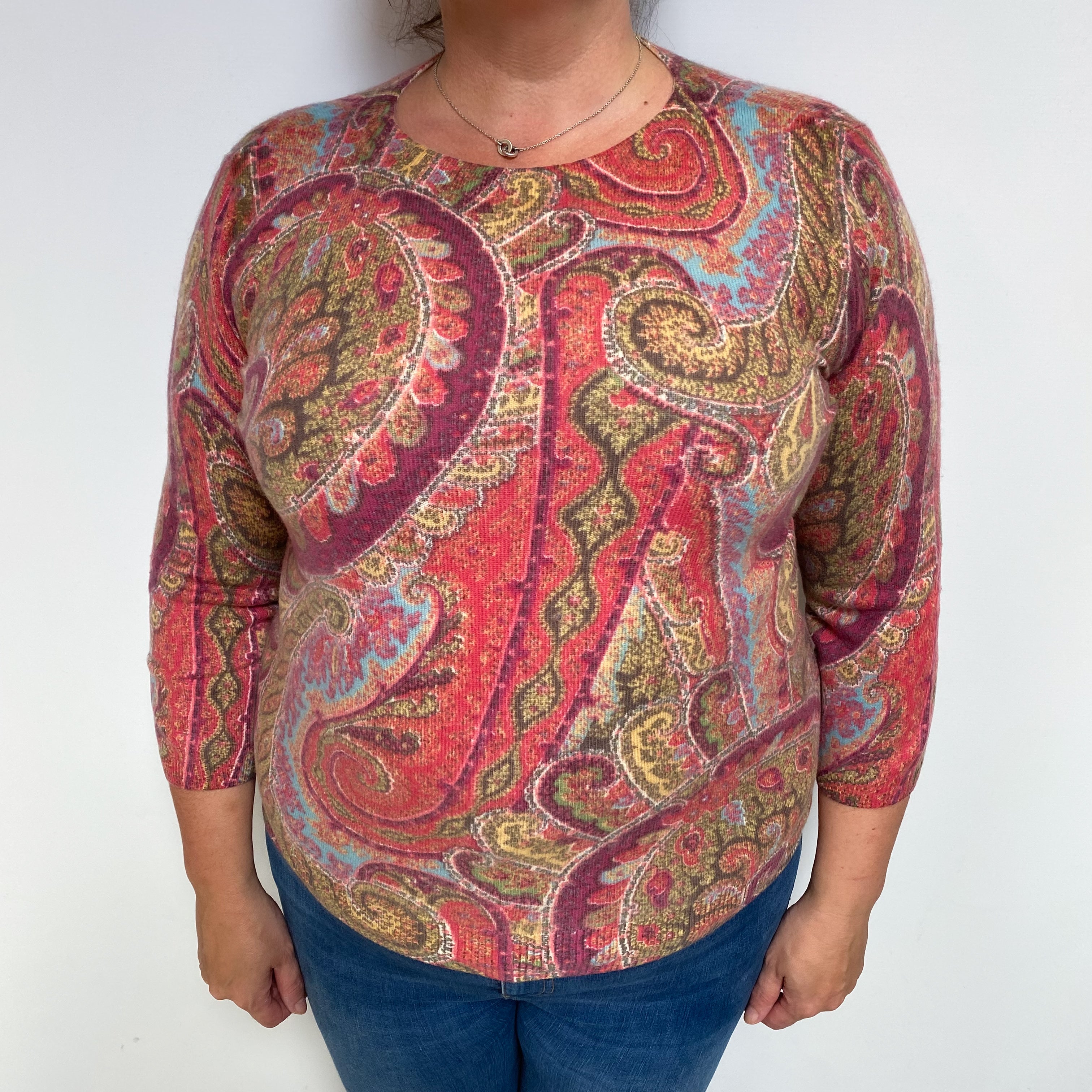 Red Paisley Design Cashmere Crew Neck Jumper Extra Large