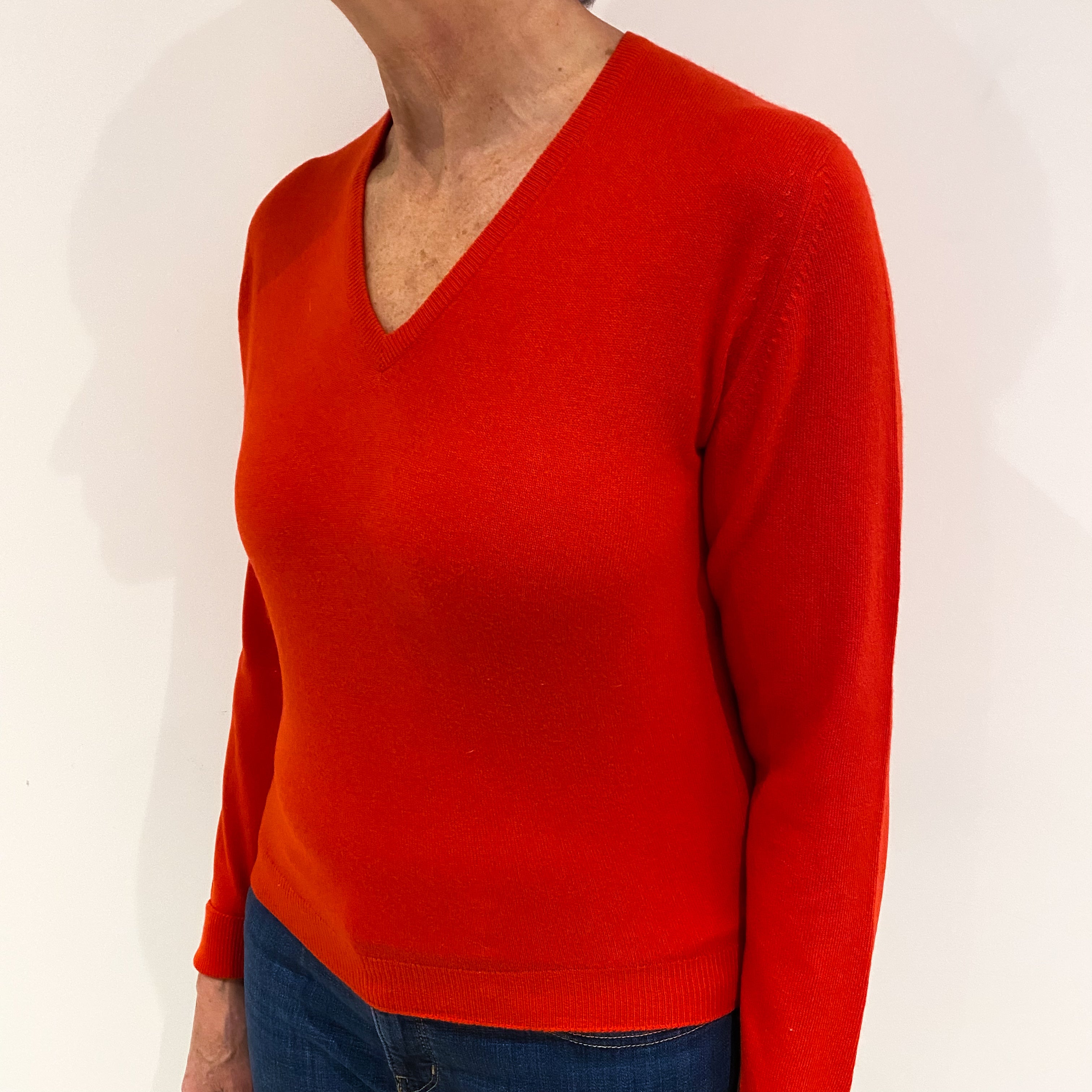 Scottish Vintage Vermillion Red Cashmere V Neck Jumper Medium